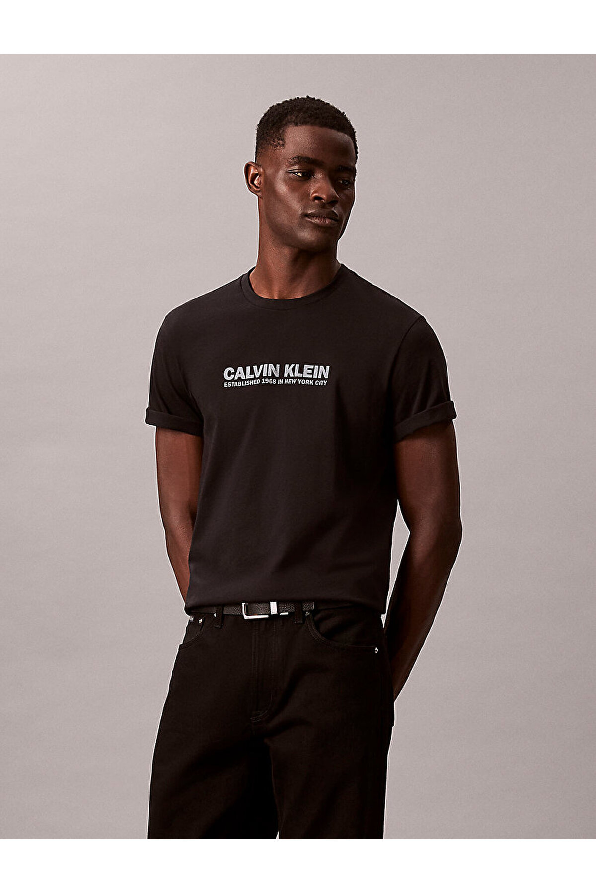تیشرتزنانهCalvin Kleinمشکی
