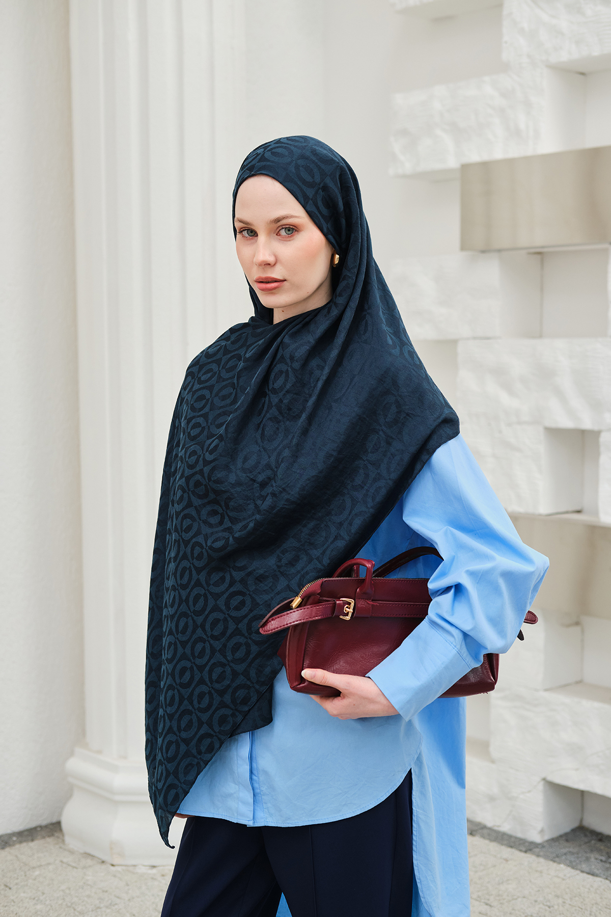 Geometric Pattern Cotton Ayrobin Jacquard Shawl Women
