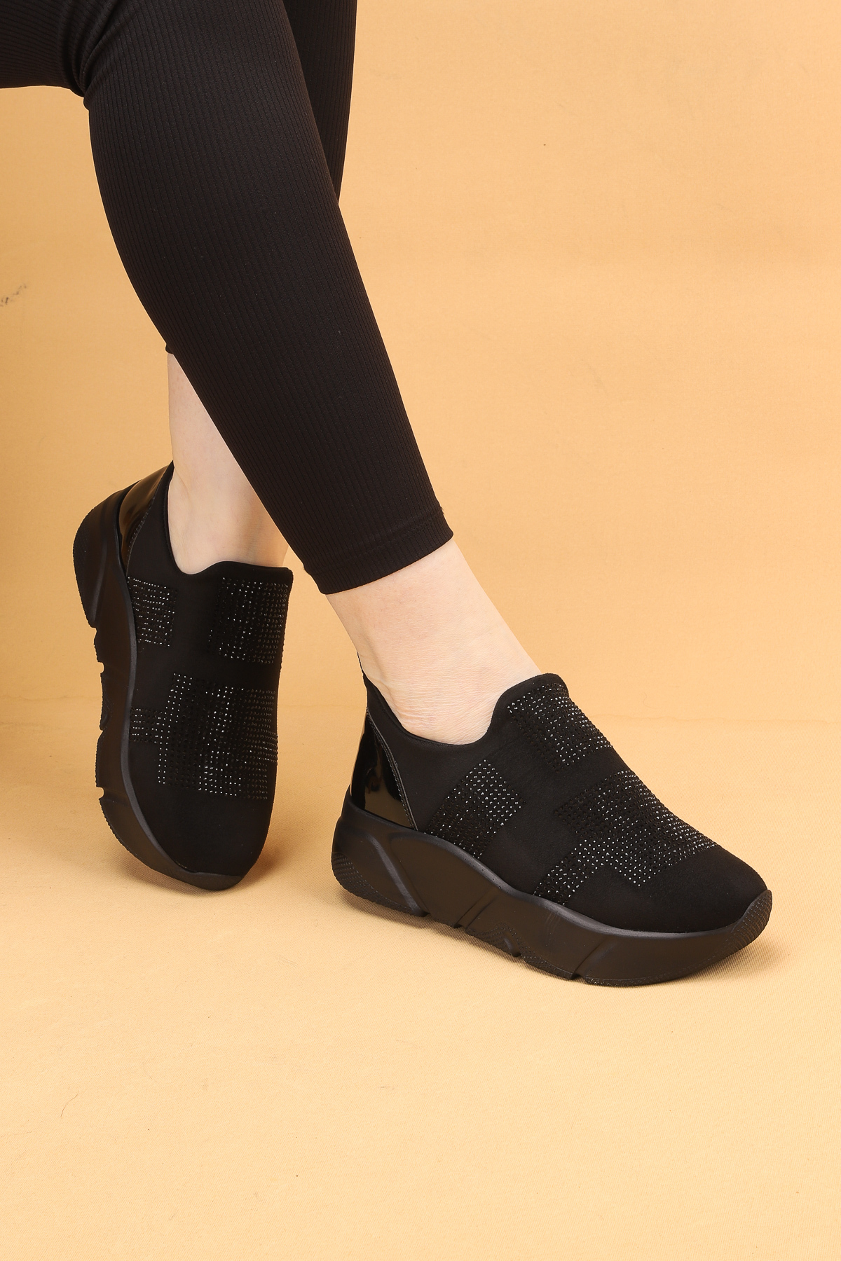 Women's Stone Detailed Orthopedic Sole Hiking Shoes Sneakers
