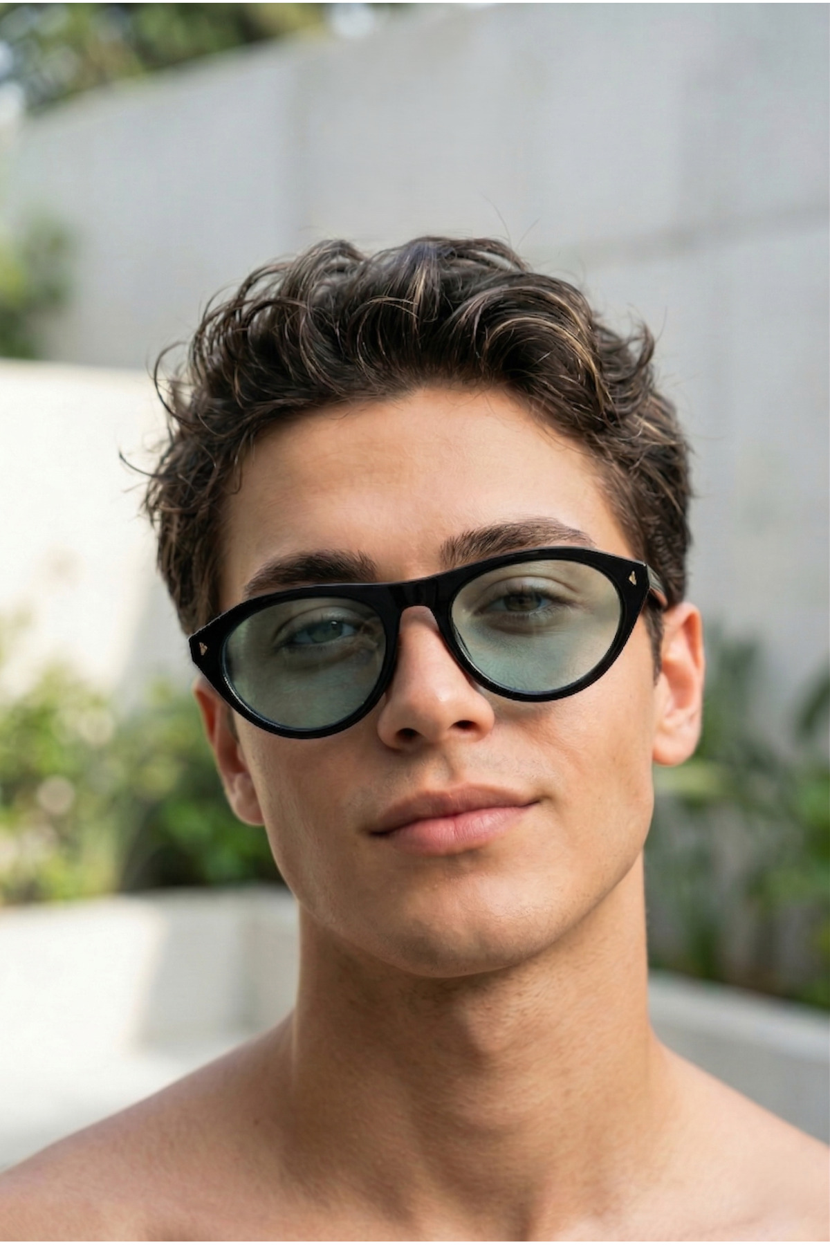 PR Sunglasses Lightweight ,Stylish ,Aesthetic ,Modern and Legendary New Model 2026