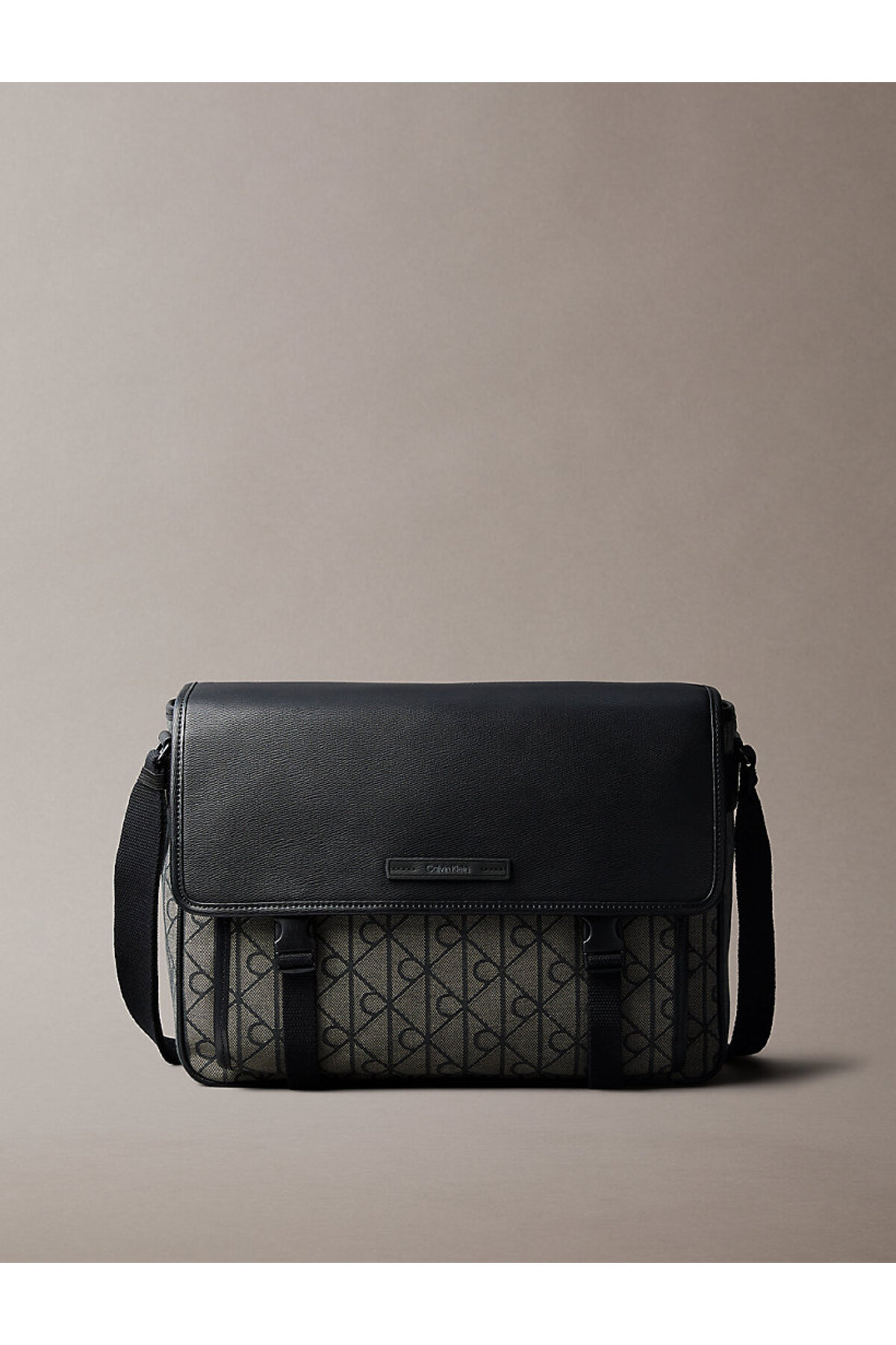 Calvin Klein Laptop Çantası Modelleri, Fiyatları 2026