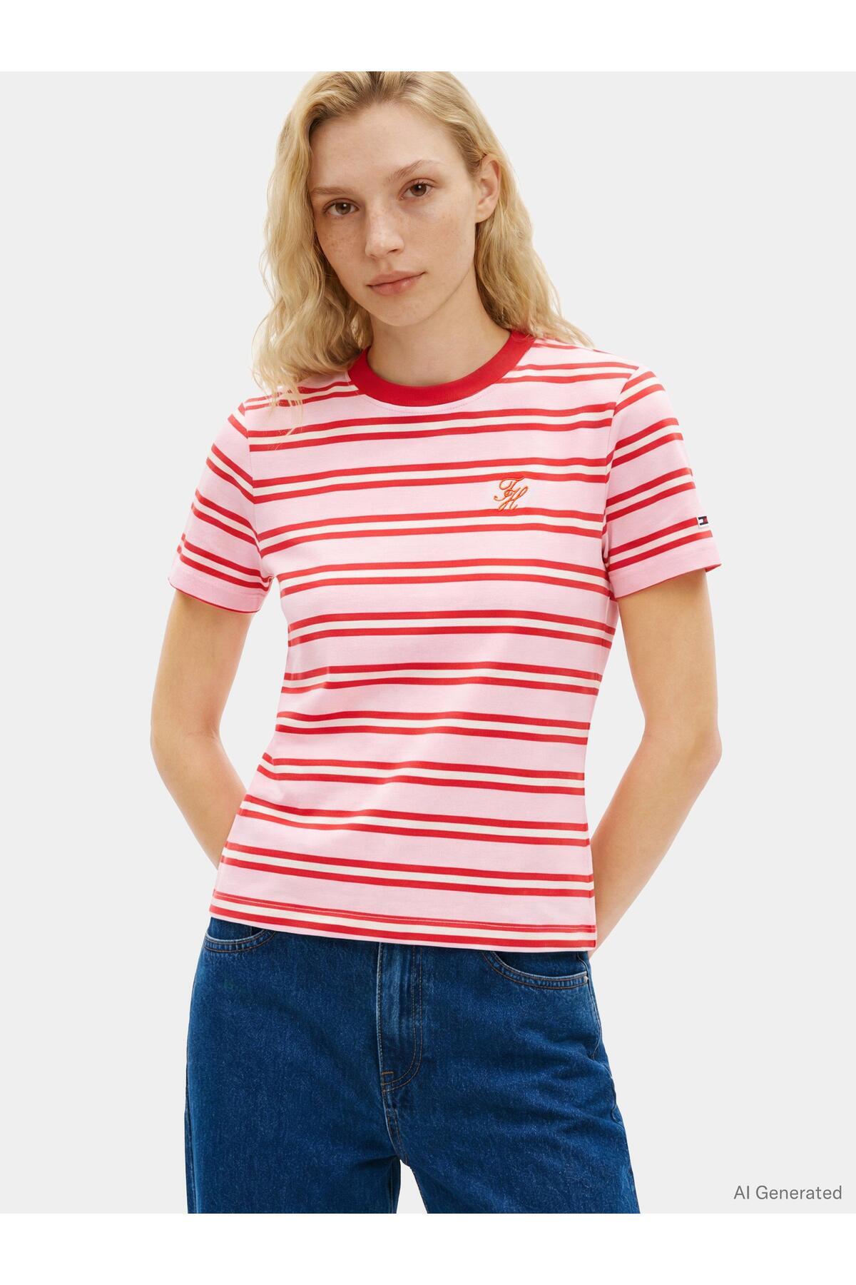 TH SCRIPT REG C-NK SS TEE