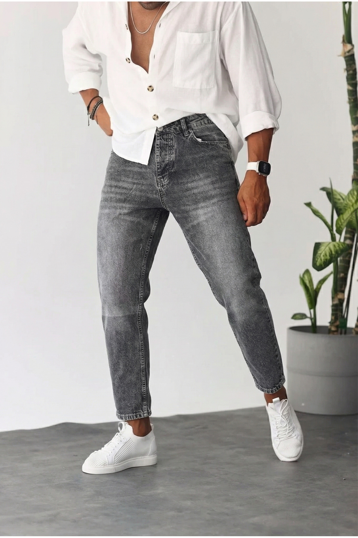 MADZEYMODA Men's Boyfriend Fit Denim Fabric Washed Gray Jean Jeans Trousers Ke-1157