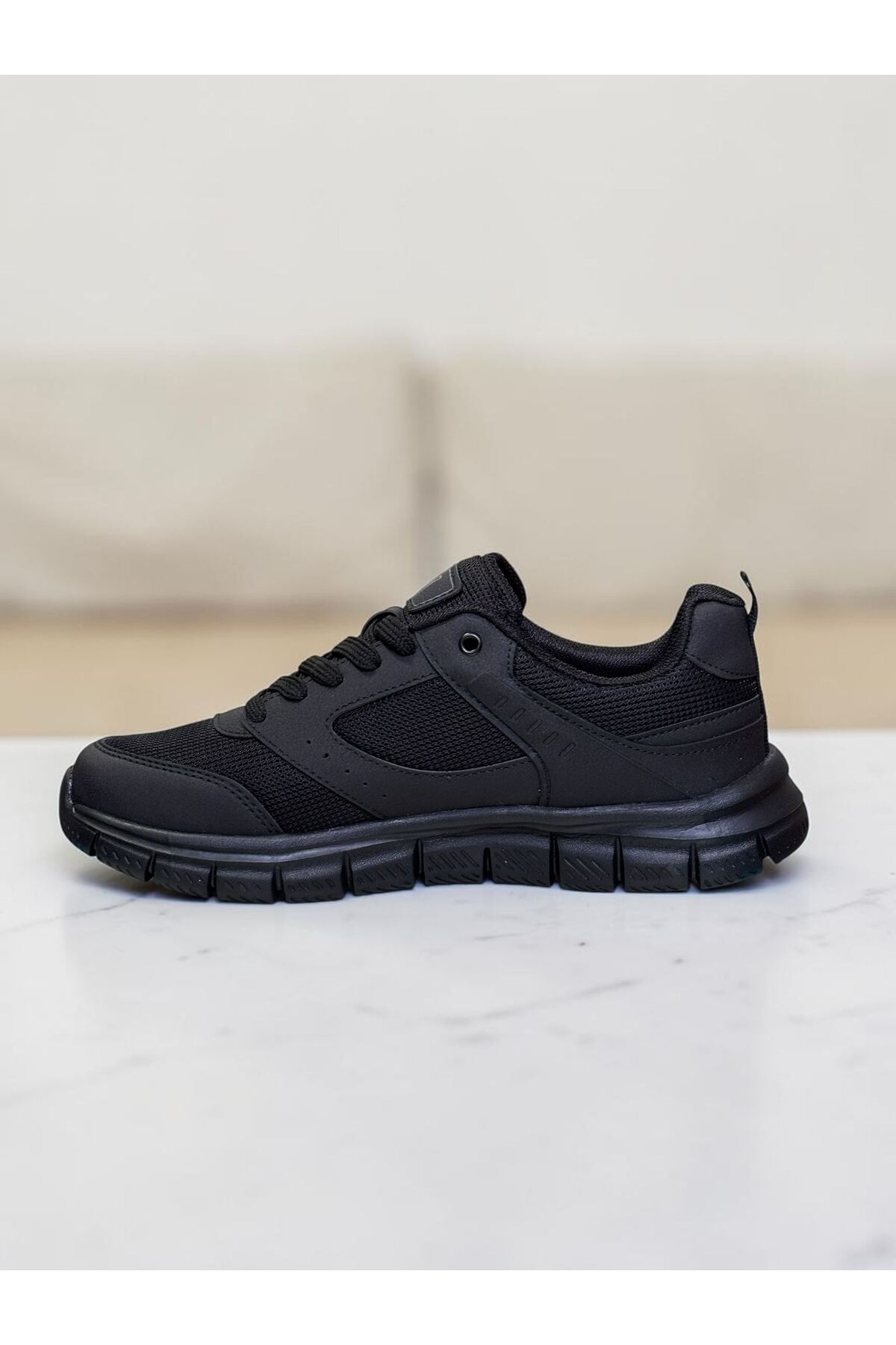 Spor Ayakkabı Koşu Ayakkabısı Günlük Sneaker Ortopedik Taban Unisex Spor Ayakkabı Hafif Eva Taban — مشکی Magg poınt — تصویر 2 از 3