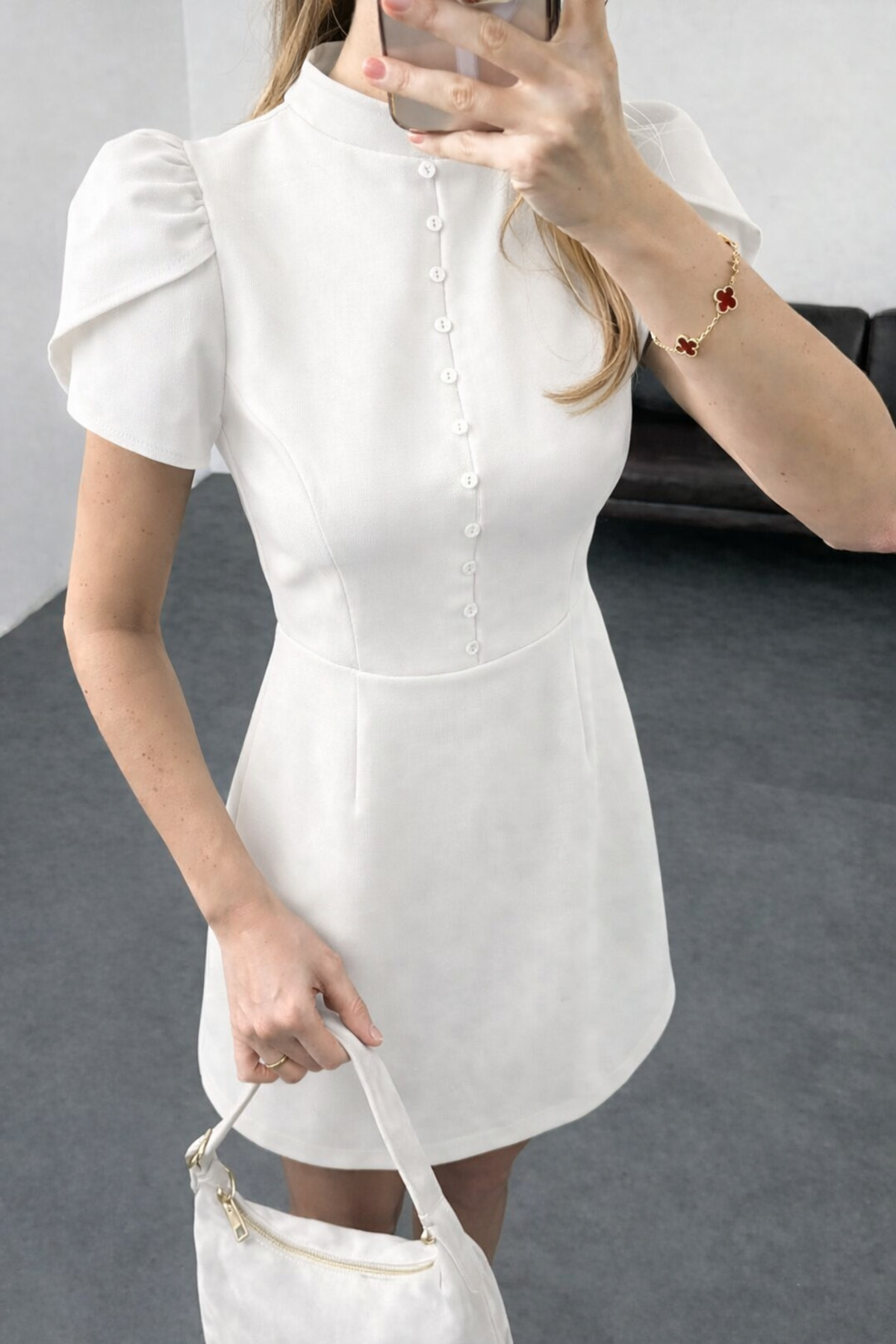 QETEENN  Qeteen Kadın Hakim Yaka Düğme Detaylı Volan Kollu Mini Ofis ve Davet Elbisesi - Görsel 3