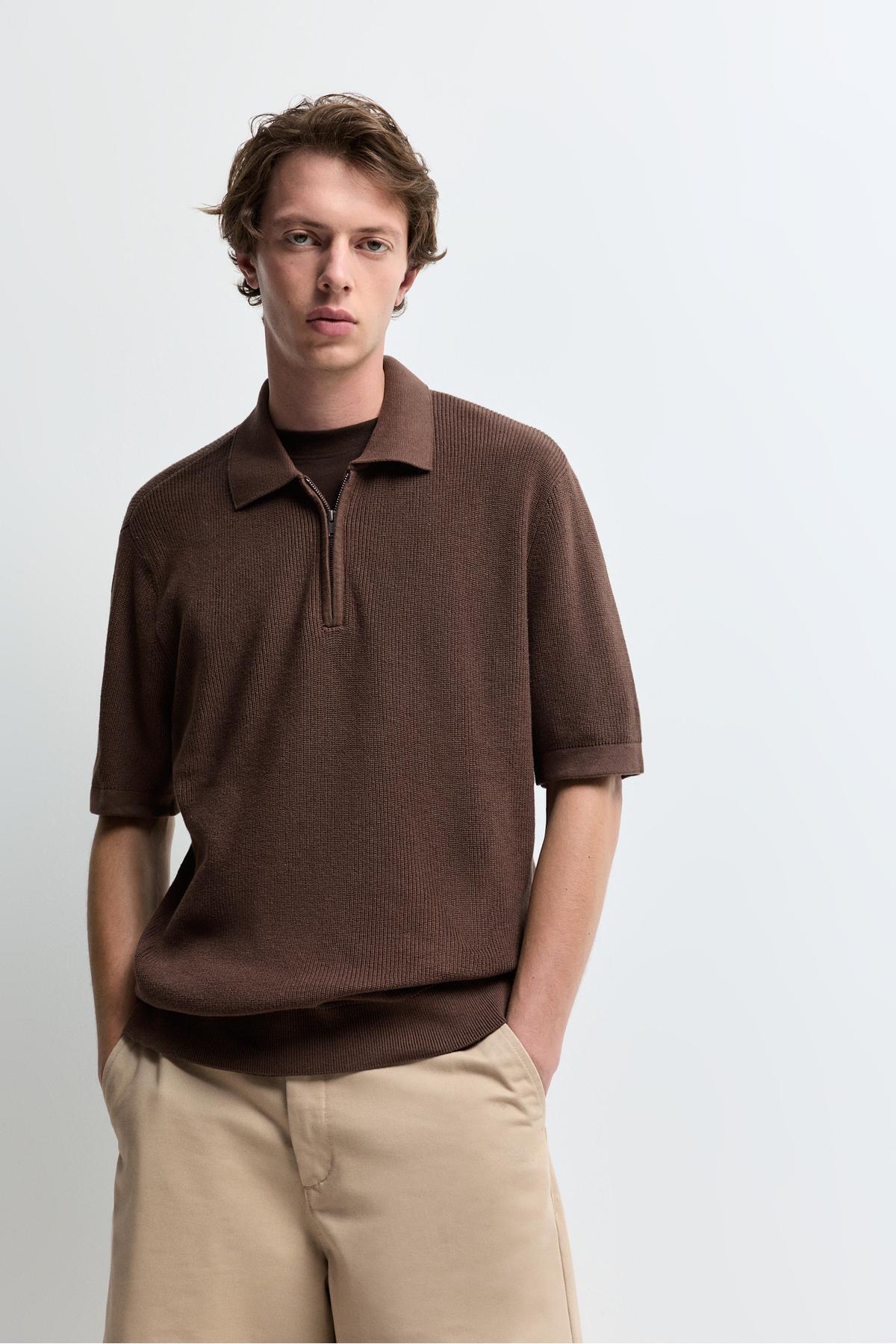 Zippered knitted polo neck t-shirt