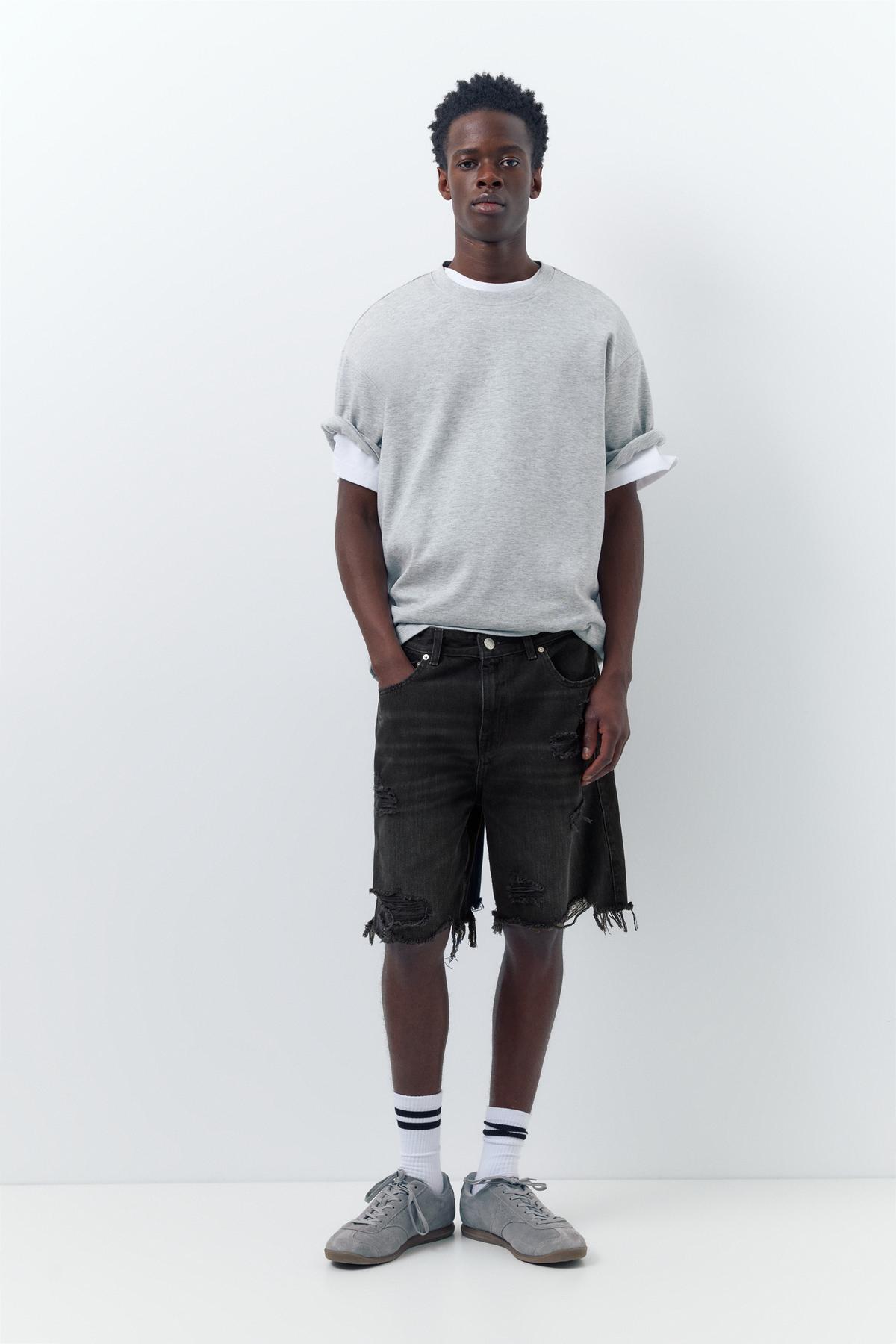 1_org_zoom شلوارک Pull & Bear برمودا شلوار جین برش راست اورجینال - تصویر 1
