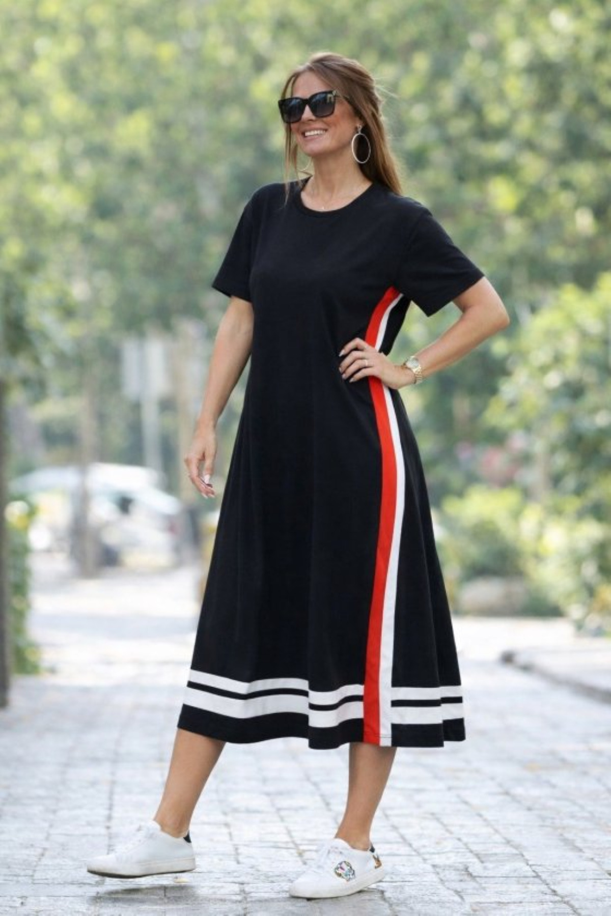 DRESSIFY WOMEN’S FASHION  Kadın Kısa Kollu Bisiklet Yaka Yan Şerit Detaylı Midi Viskon Elbise, Günlük-Yazlık Elbise - Görsel 3
