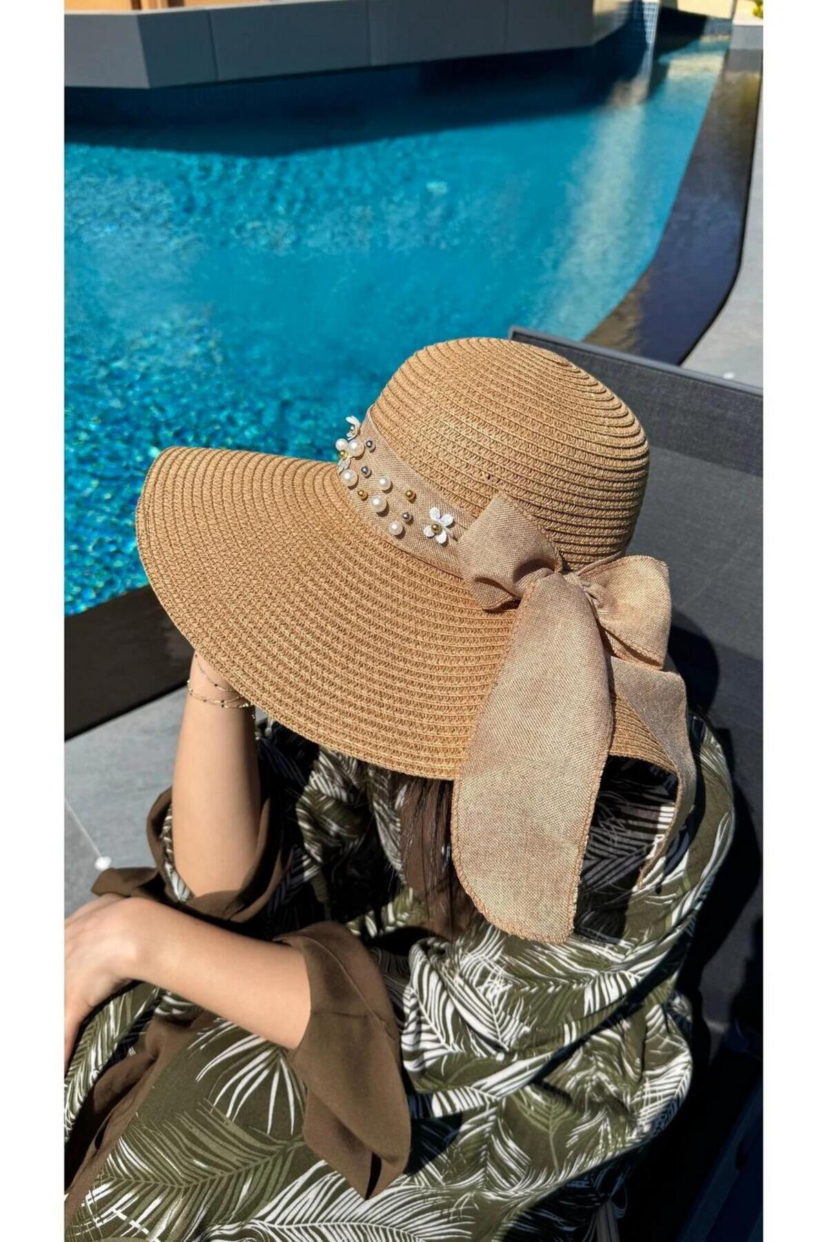 Wide Straw Hat