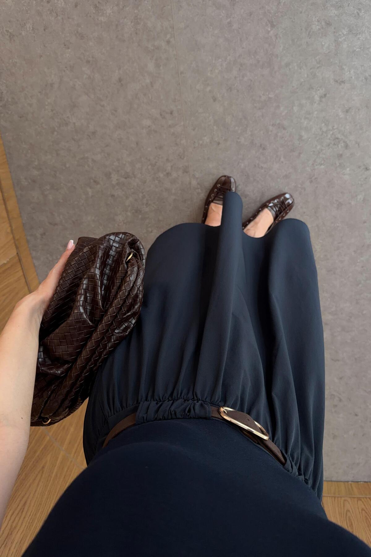 HAZELANNA  Kemer Detaylı Lacivert Elbise - Görsel 4