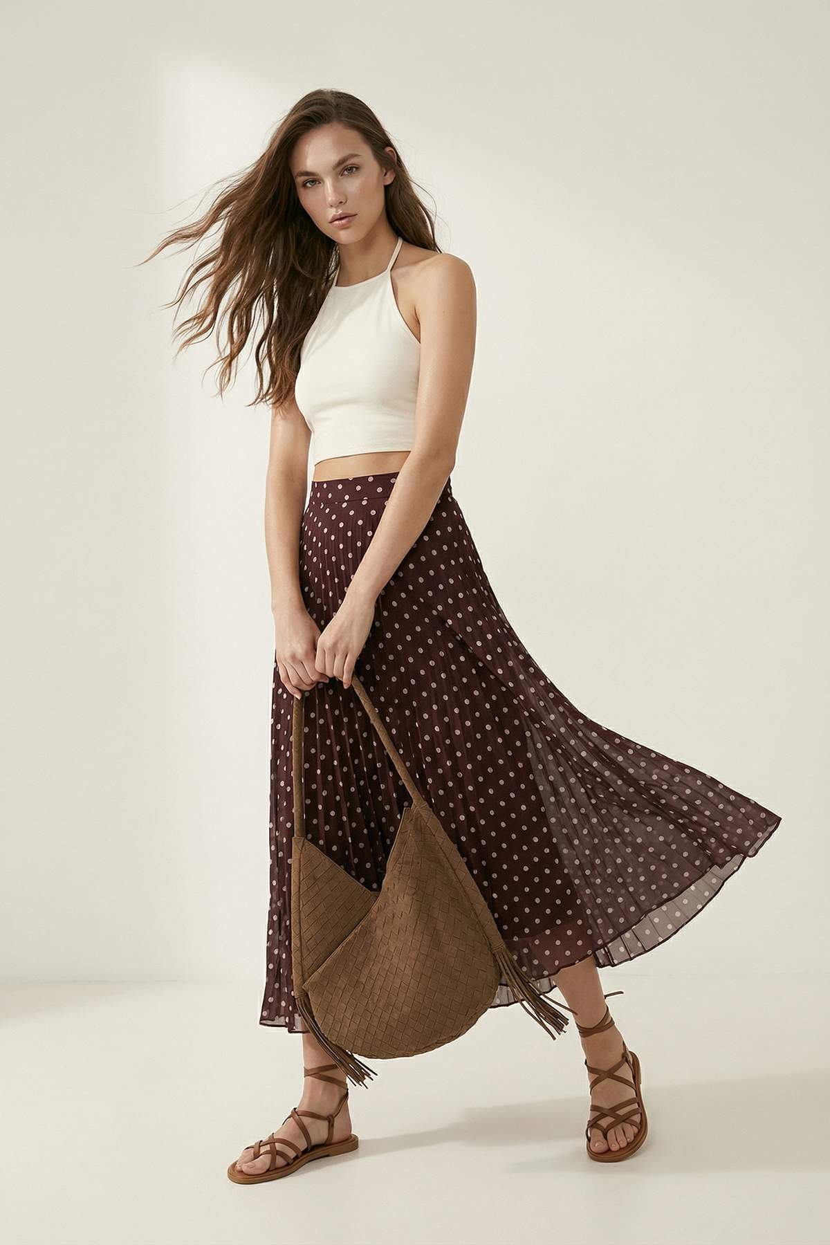 Trendyolmilla  Kahverengi Puantiyeli Astarlı Şifon Piliseli Midi Etek TWOAW26ET00142 - Görsel 2