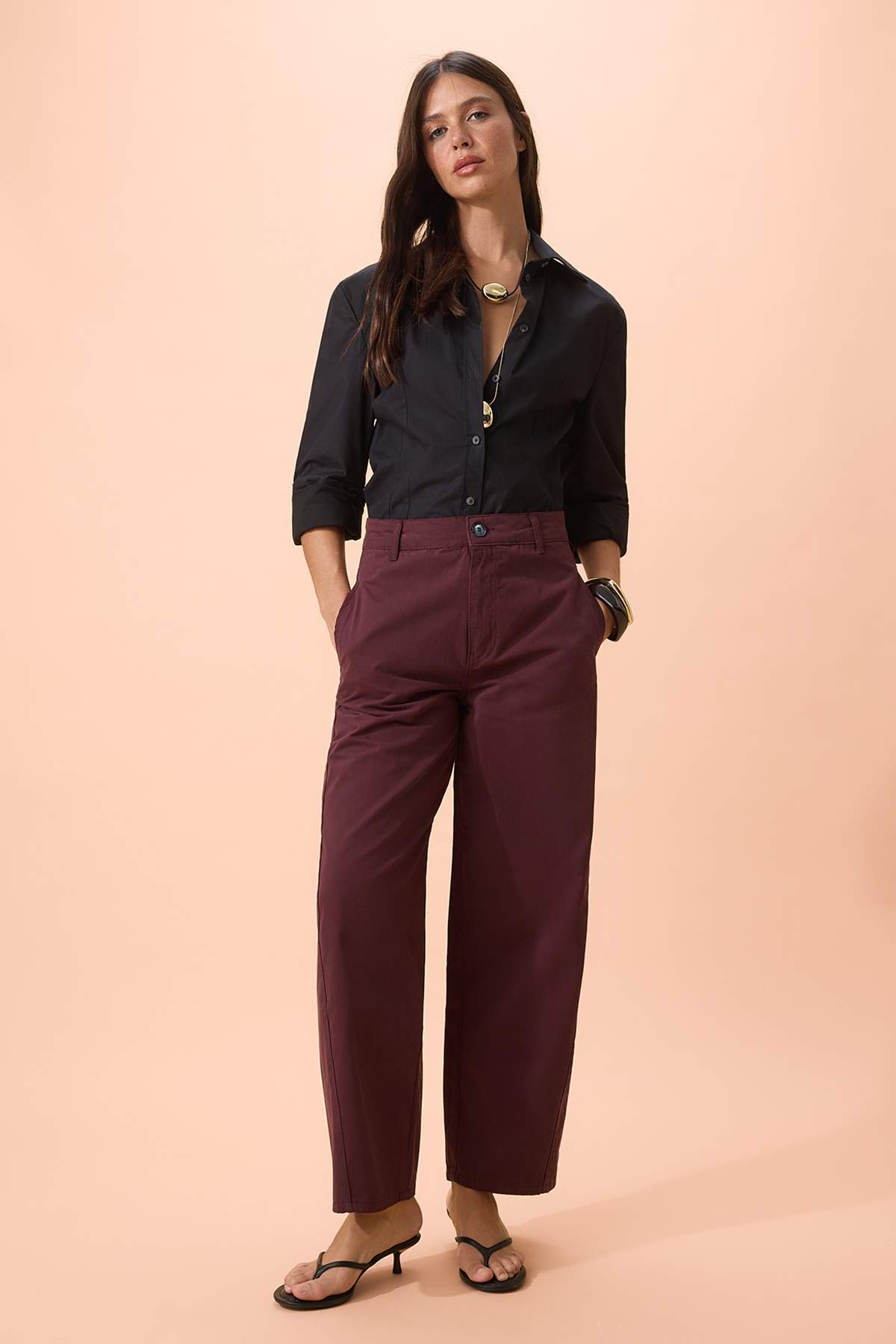 Trendyolmilla Bordo Gabardin Kalın Yumuşak Tuşeli Barrel Pantolon TWOSS26PL00084