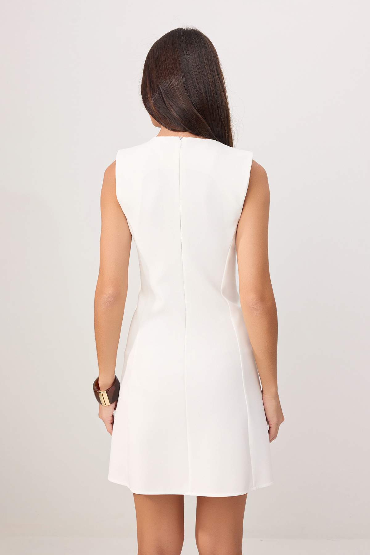 Trendyolmilla  Ekru Düz Aksesuar Detaylı Kısa / Mini Dokuma Elbise TWOAW26EL00133 - Görsel 4