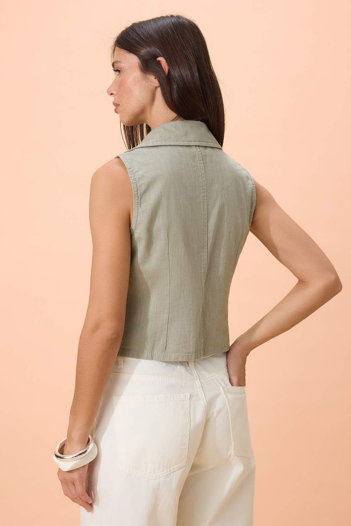 Trendyolmilla  Açık Haki Gömlek Yakalı Slim Fit Gömlek TWOSS26GO00093 - Görsel 4