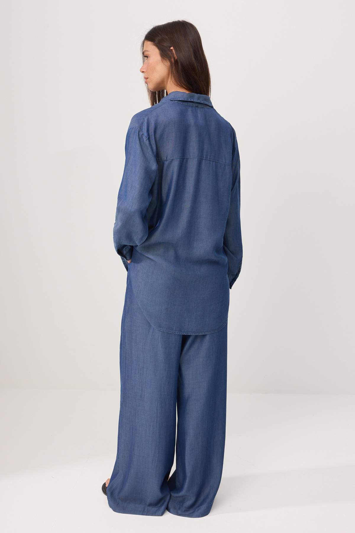 Trendyolmilla  Mavi DÖKÜMLÜ İnce Kumaş Denim Alt - Üst Takım TWOSS26AU00167 - Görsel 4