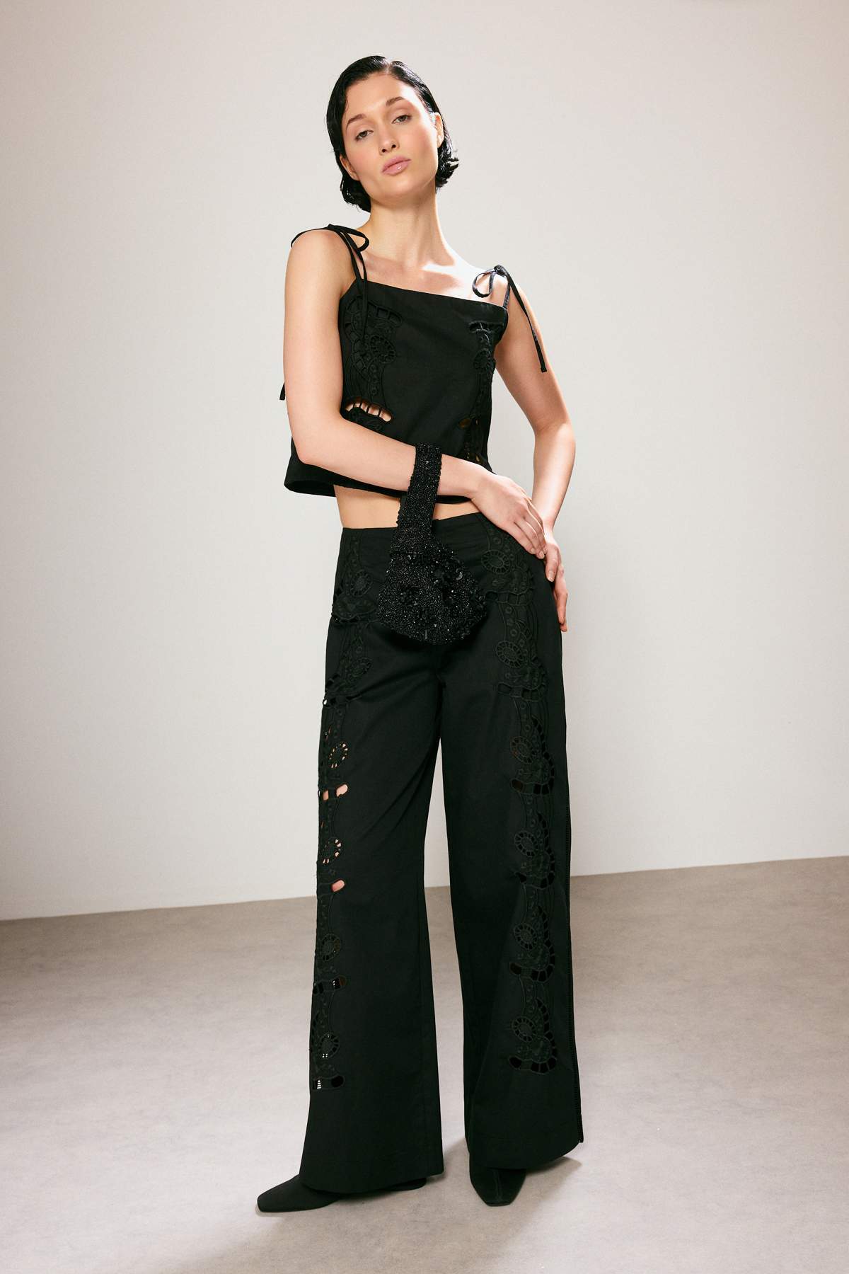 Trendyolmilla  Trendyol Studio Siyah Pantolon TWOSS26PL00110