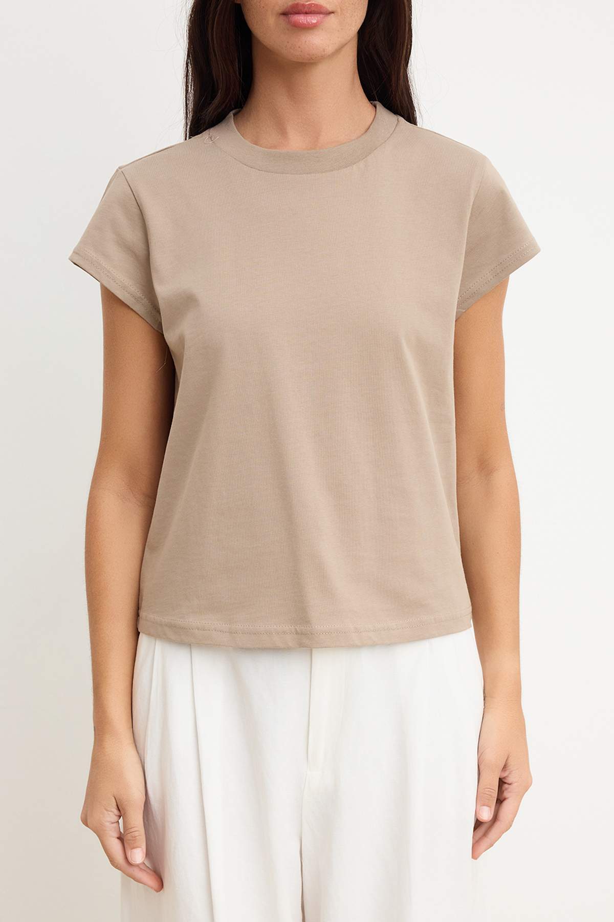 Trendyolmilla  Vizon Regular/Normal Kalıp Ay Kol Kısa Kollu Tok %100 Pamuk Örme T-Shirt TWOSS26TS00181 - Görsel 3