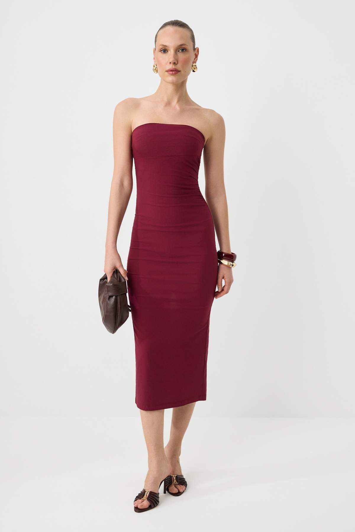 Trendyolmilla Bordo Toparlayıcı Straplez Derin Yırtmaç Maxi Dokuma Elbise TWOSS26EL00768