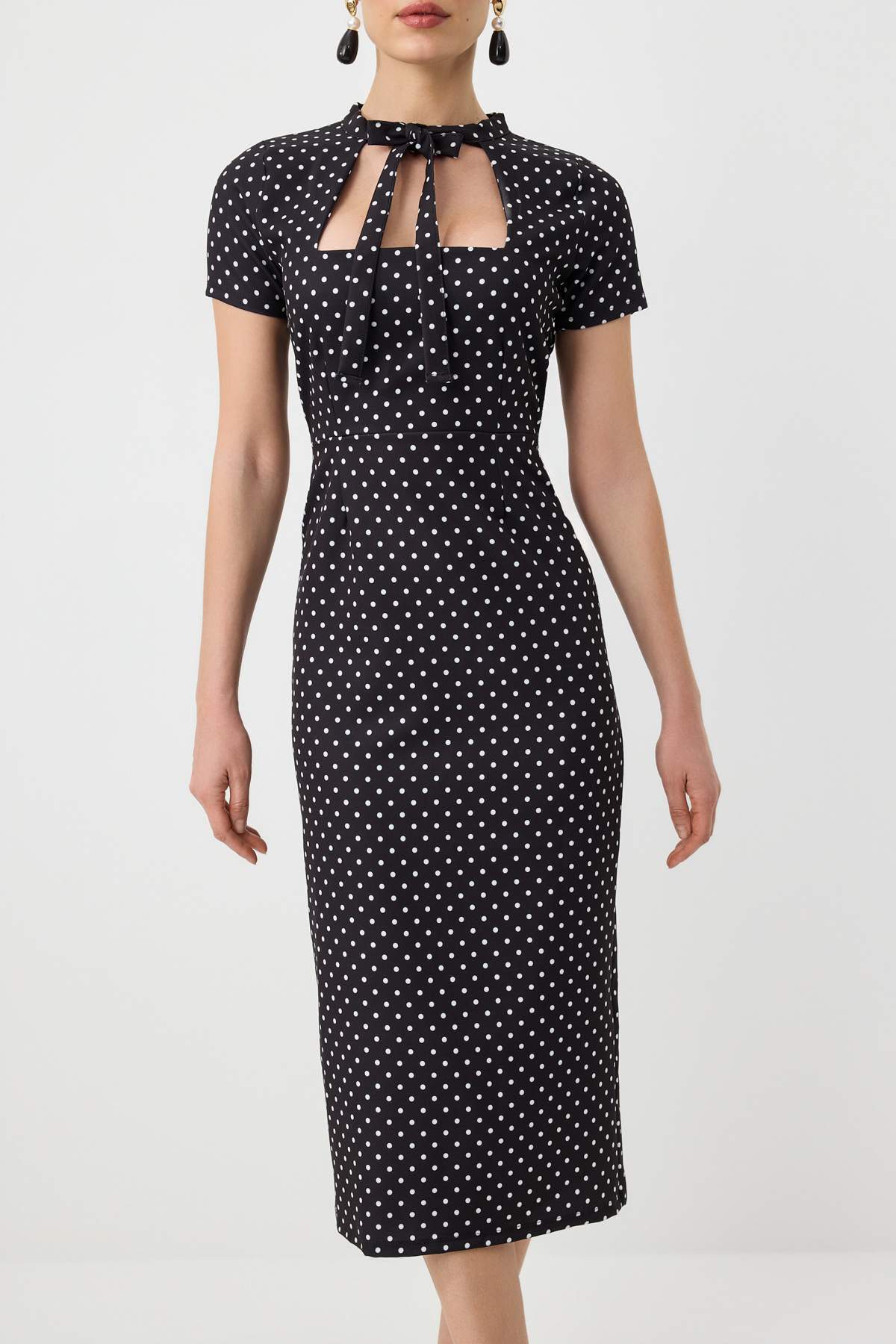 Trendyolmilla  Siyah Puantiye ve Yaka Detaylı Midi Dokuma Elbise TWOSS26EL01040 - Görsel 3