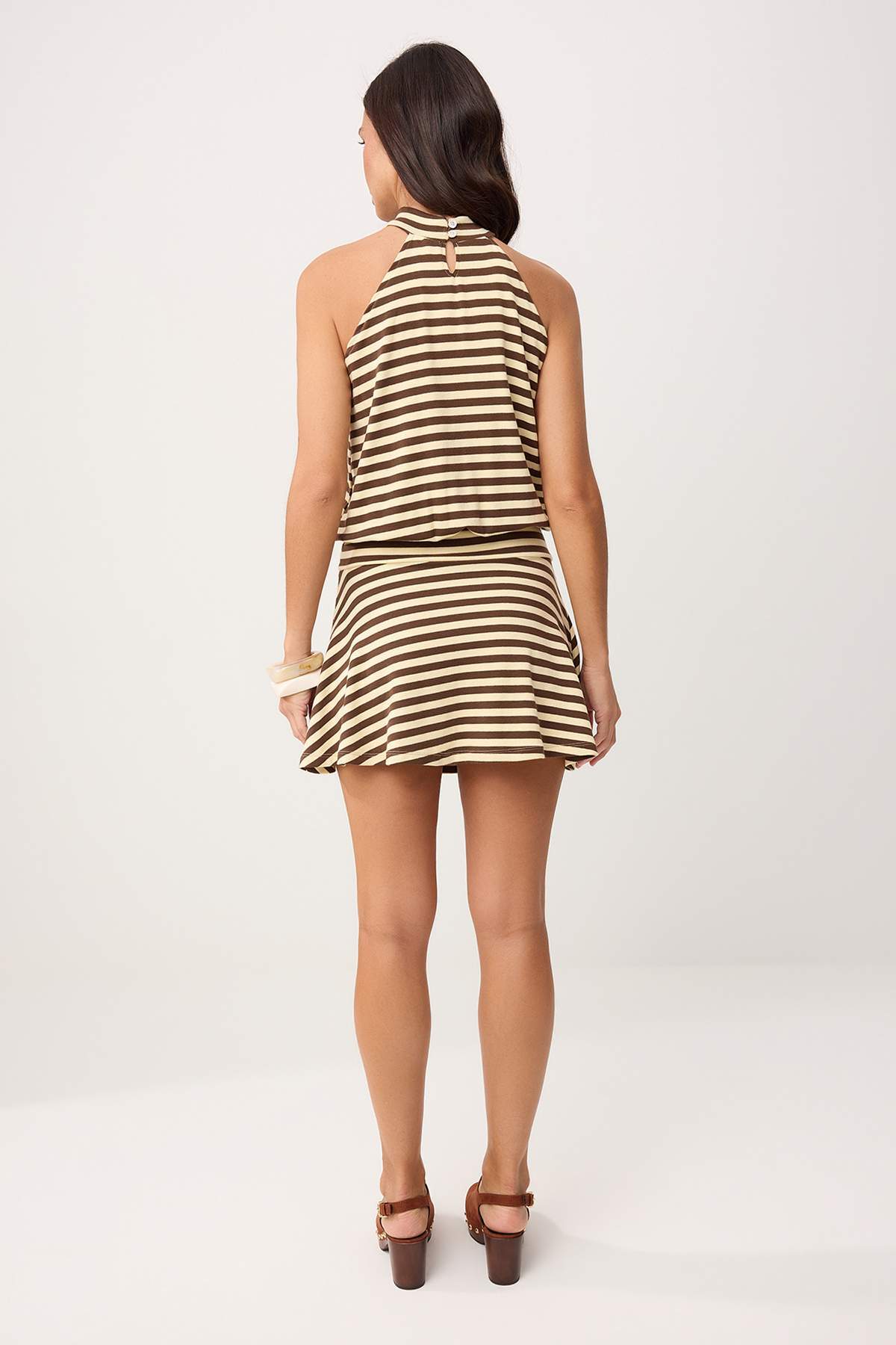 Trendyolmilla  Çok Renkli Çizgili Belden Açılan Halter Yaka Kolsuz Mini Yumuşak Örme Elbise TWOSS26EL00254 - Görsel 5