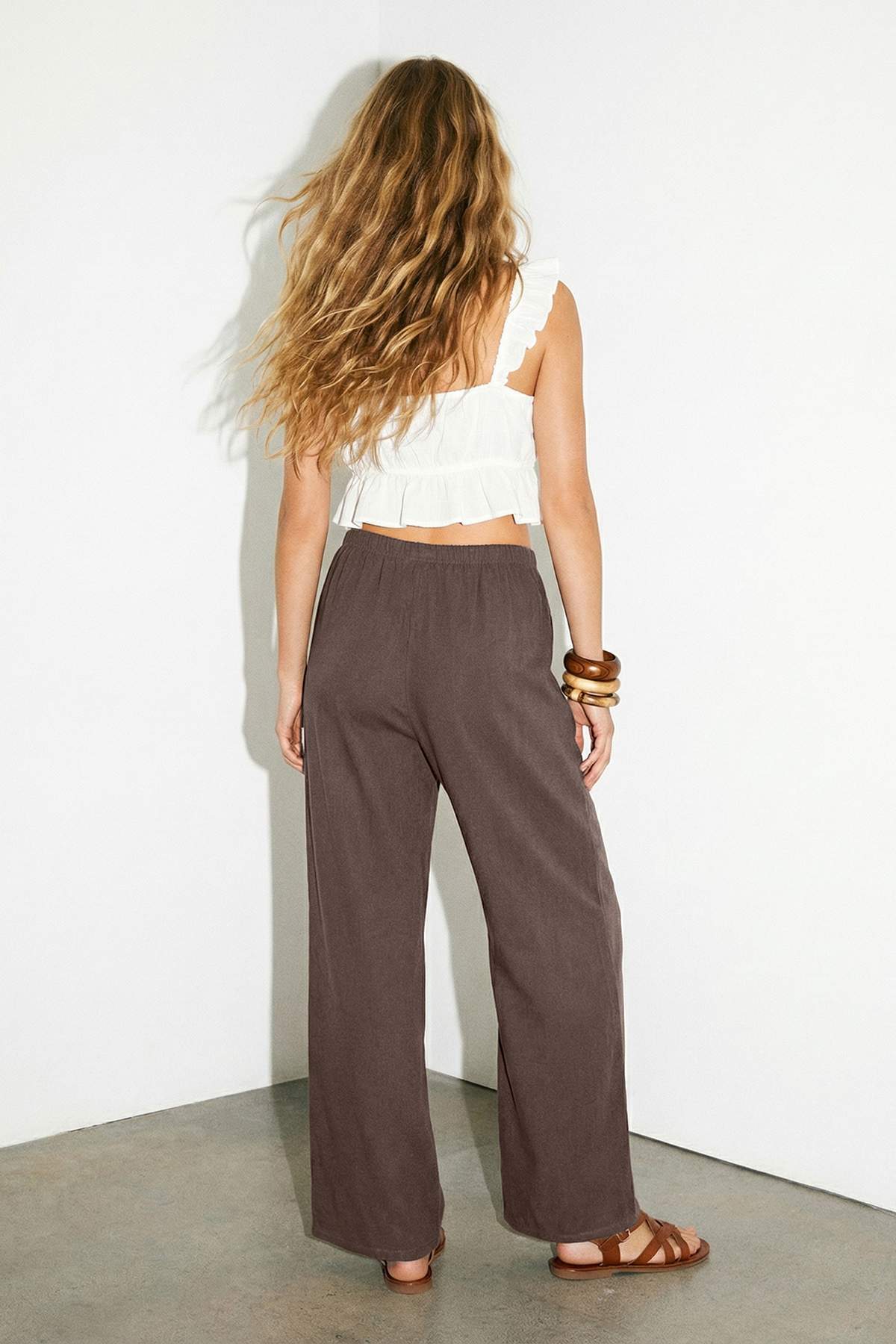 Trendyolmilla  Kahverengi Geniş Paça Tencel Pantolon TDRSS26PL00008 - Görsel 4