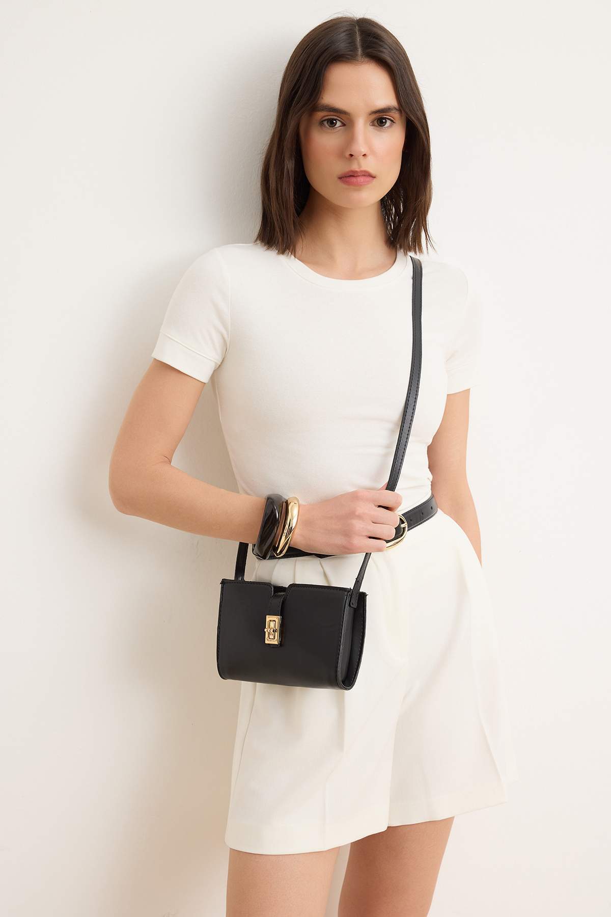 trendyol-shoes-womens-shoulder-bag