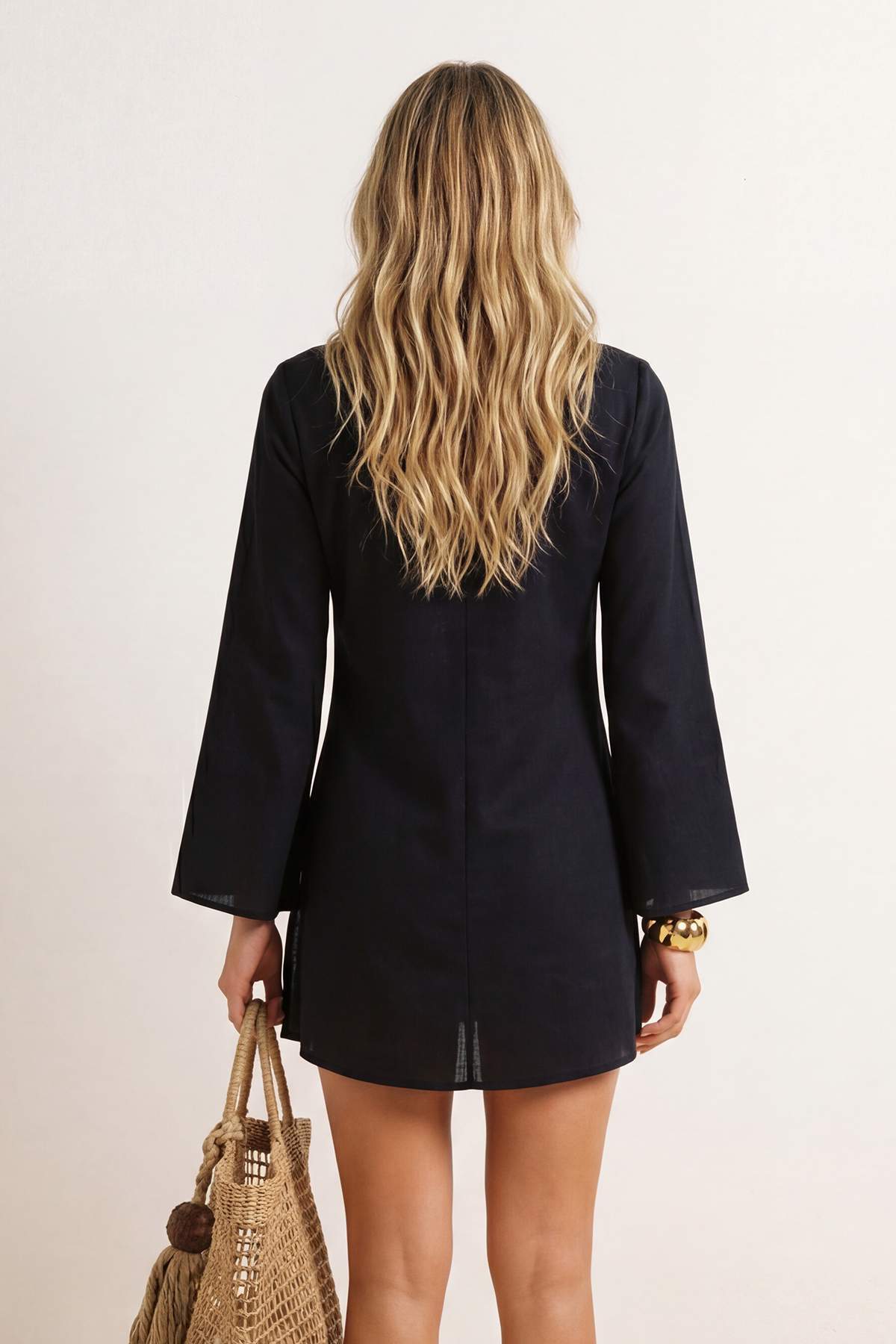 Trendyolmilla  Siyah Dokuma Döküm Aksesuarlı Plaj Mini Elbise TBESS24EL00020 - Görsel 4