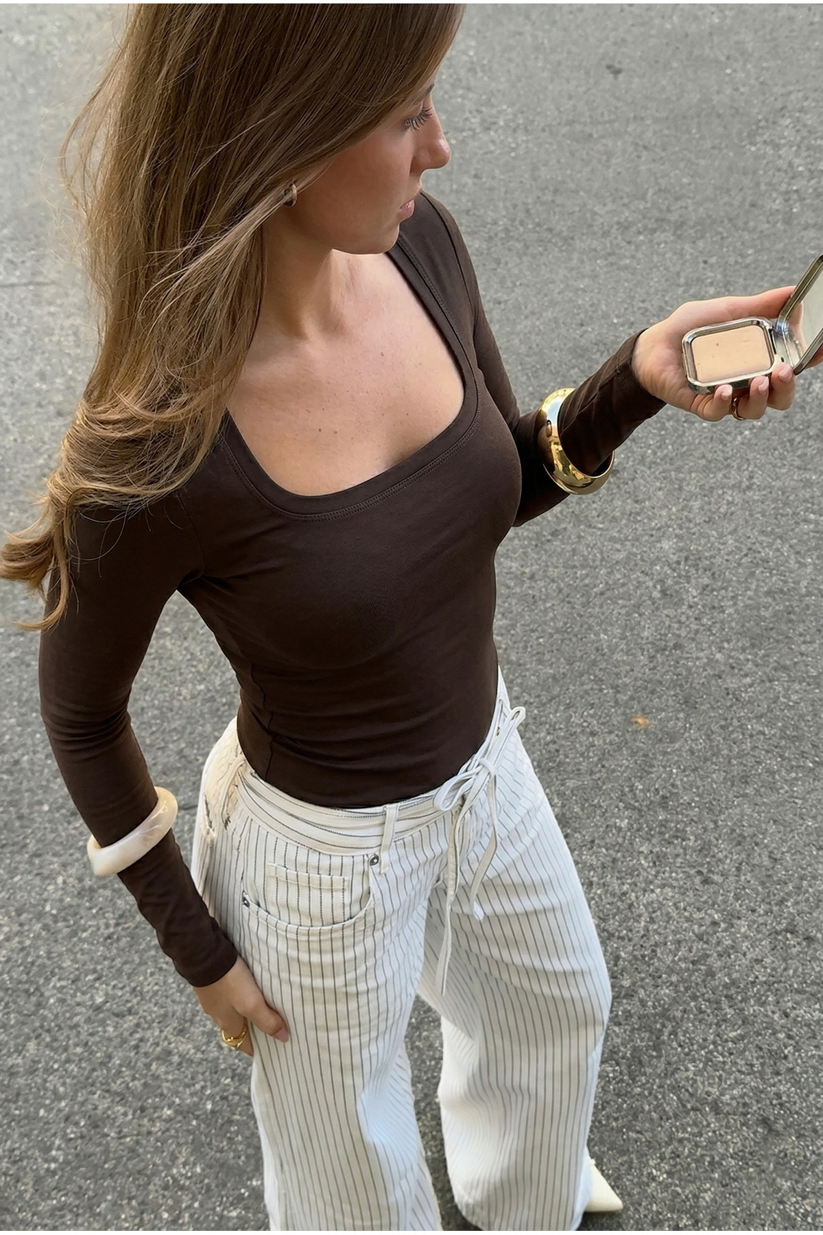Women's 100% Cotton Stretch Fabric Body Sitting Slim Fit Long Sleeve Square Neck BROWN T-SHIRT