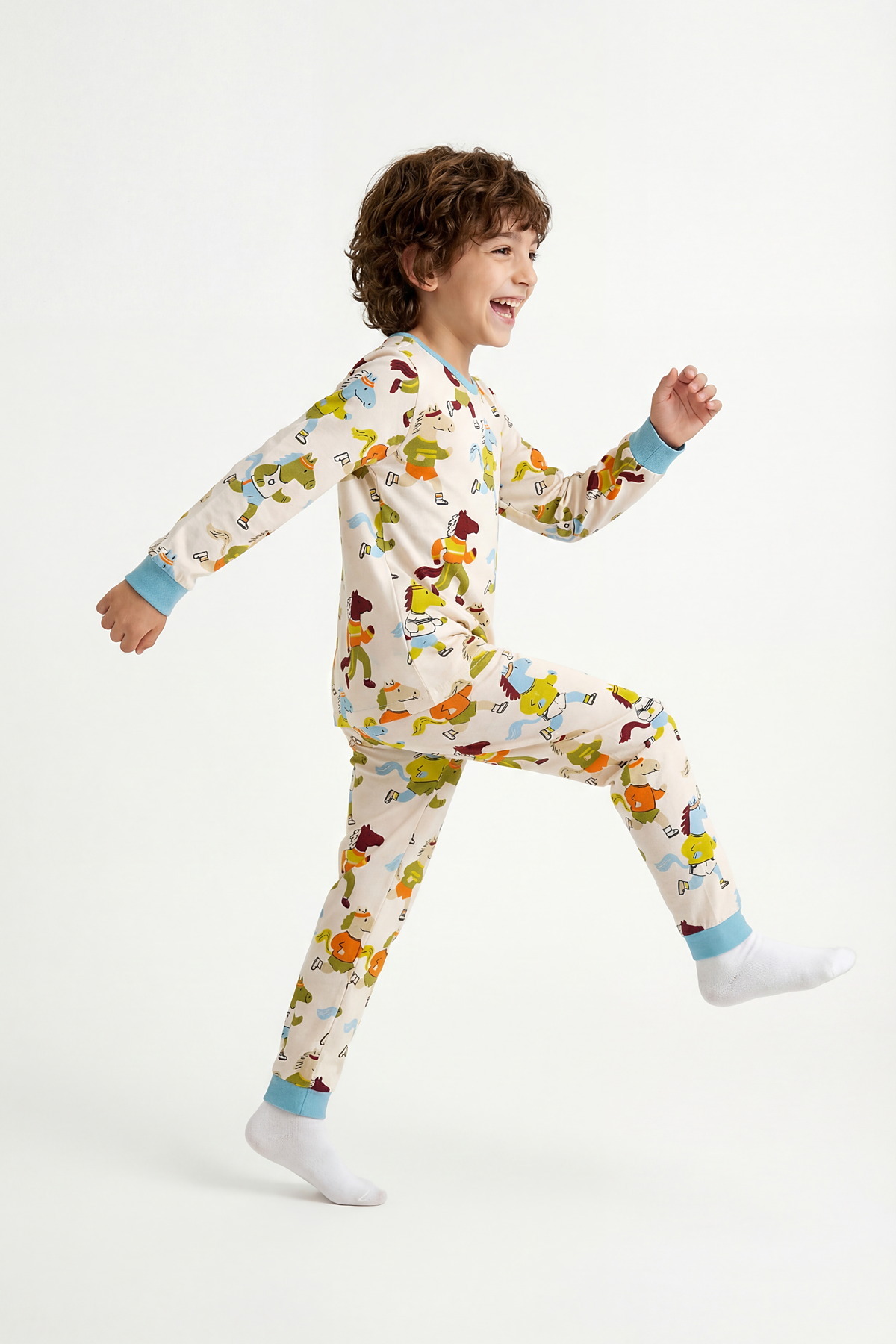 Penti Ekru Erkek Çocuk Look Retro Uzun Kollu Pamuklu 2'li Pijama Takımı fotoğrafı 4 (önizleme)