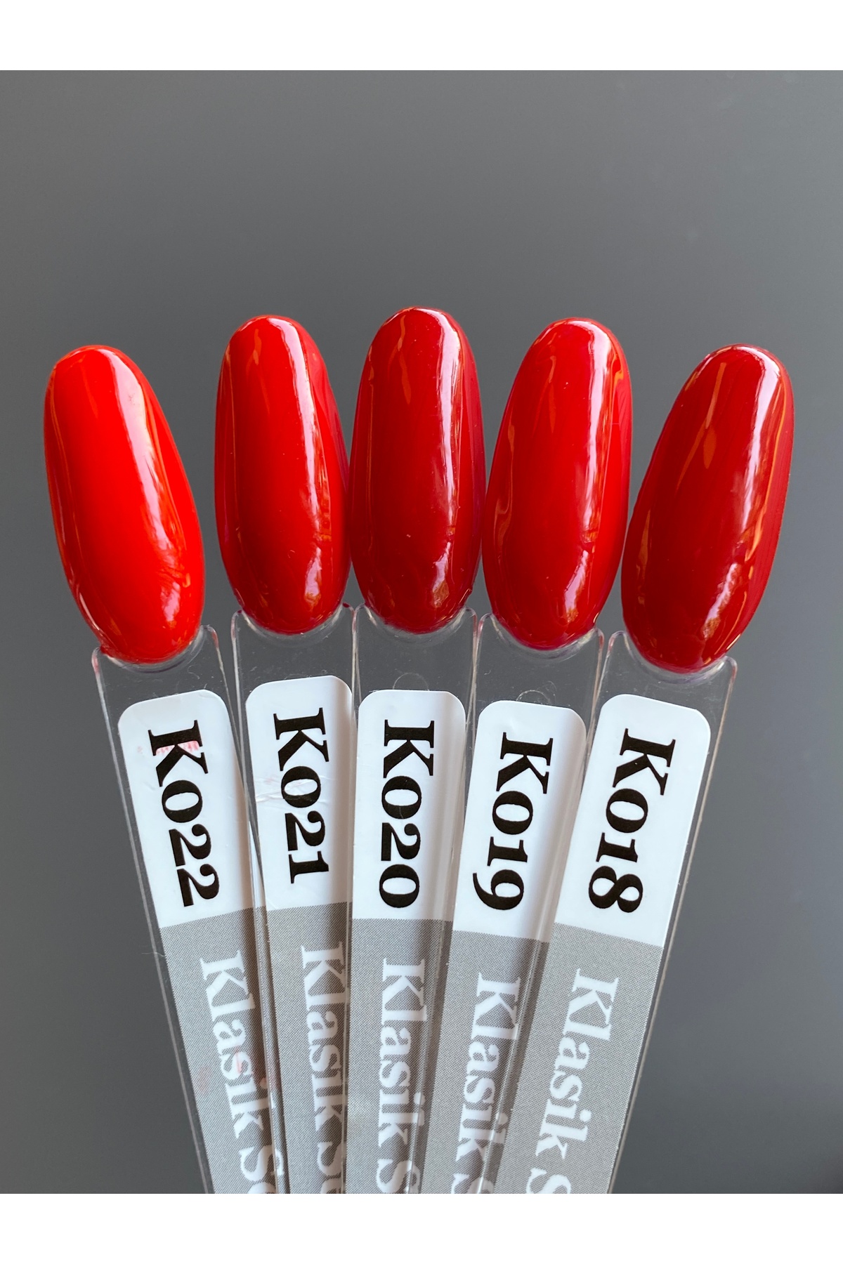 Kalıcı Oje K018, Yarı Şeffaf Koyu Kırmızı, 4 ml — قرمز 8860101A01S03K021 — تصویر 5 از 5