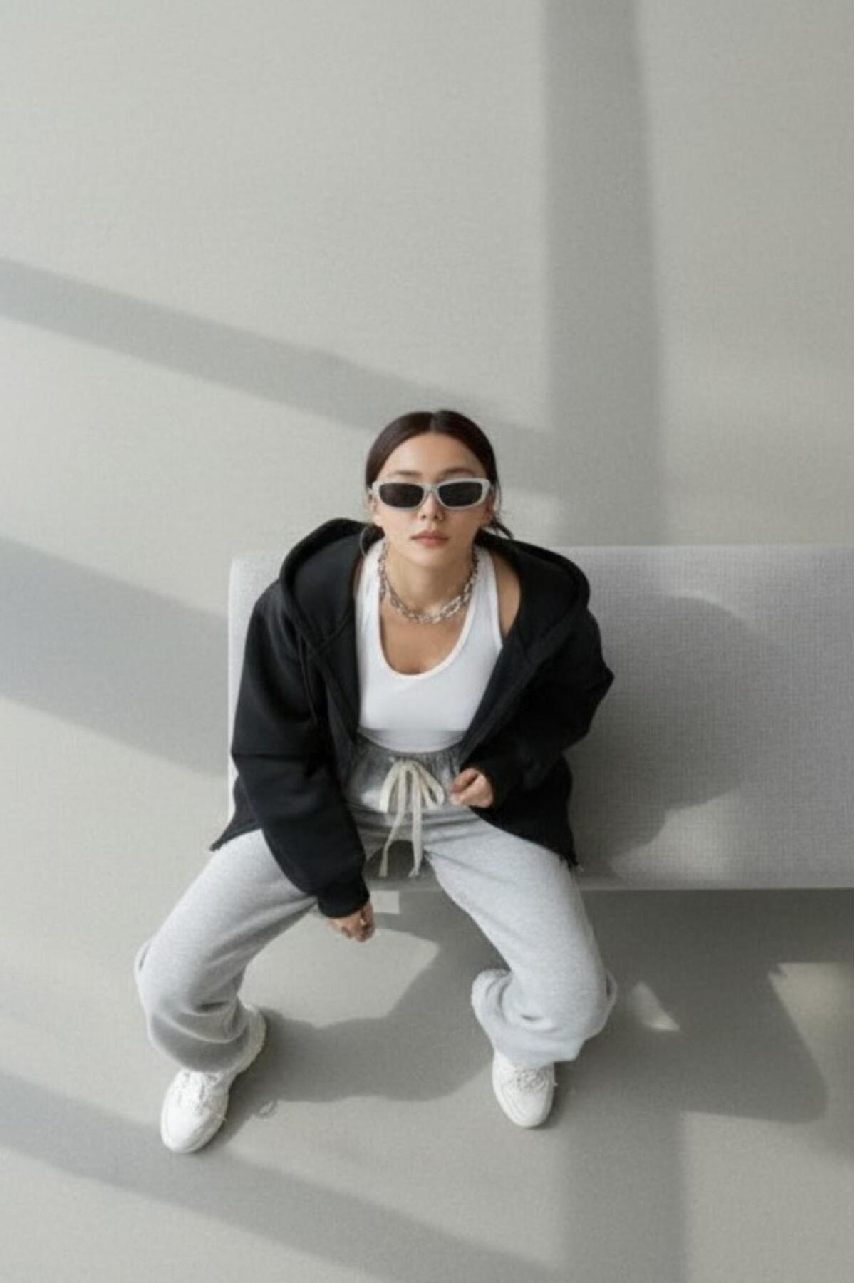 NO 601  Kadın Siyah Kalın Kışlık Kumaş Fermuarlı Kapşonlu Ceket - Görsel 6