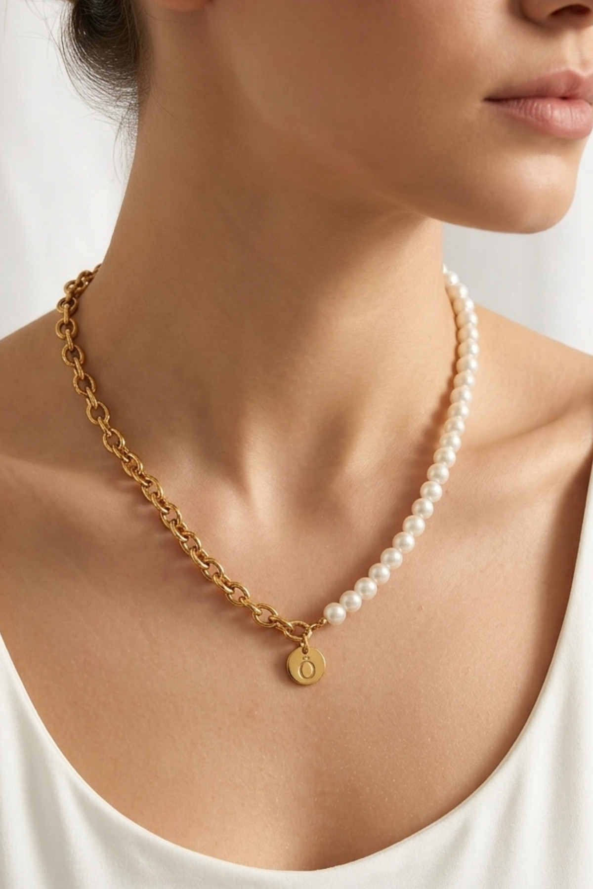 O Pearl Chain Letter Style Necklace
