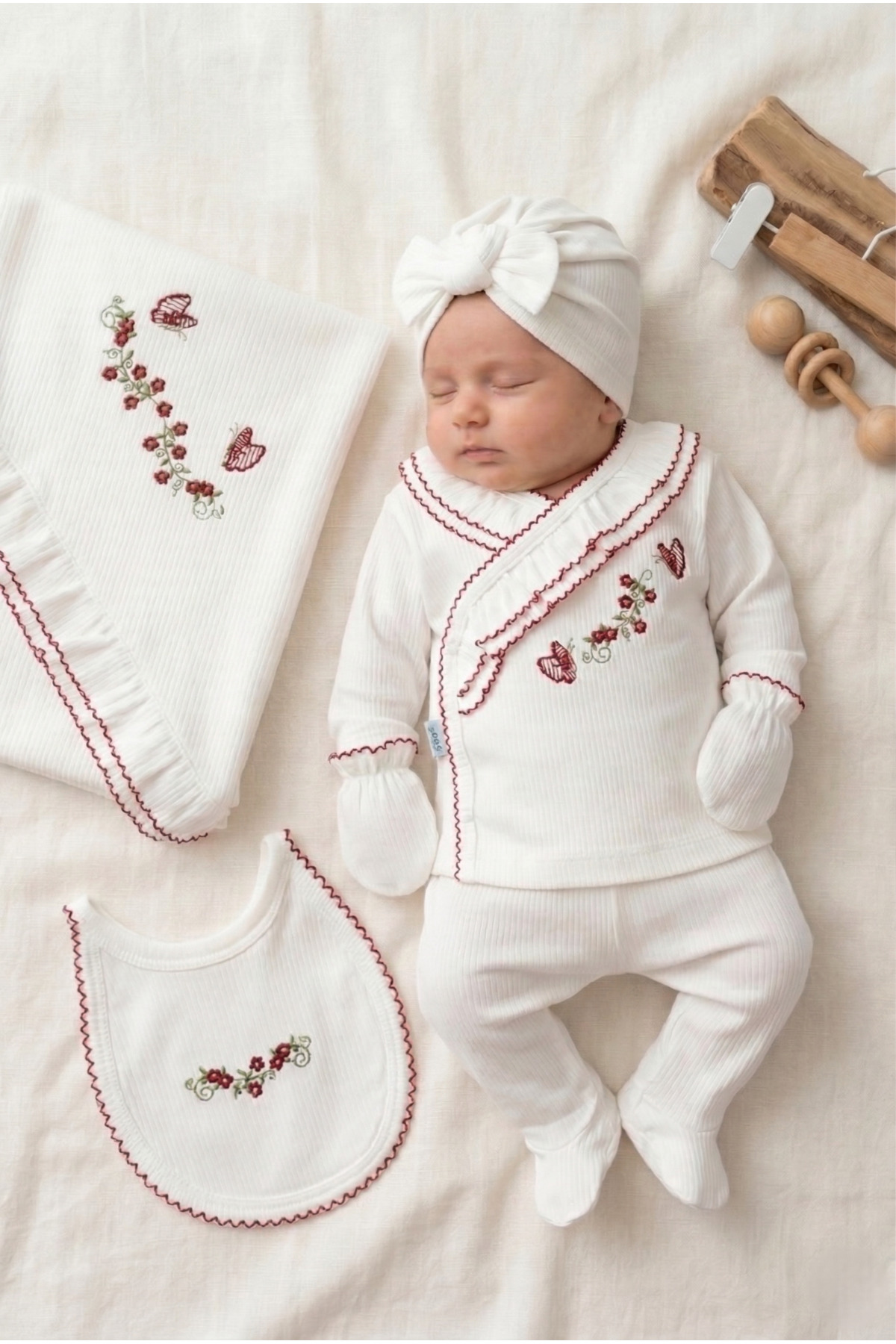 BABY GIRL FLOWER EMBROIDERED OYALI 100% COTTON 0-3 MONTHS NEWBORN HOSPITAL DELIVERY BODYSUIT SET WITH BOX