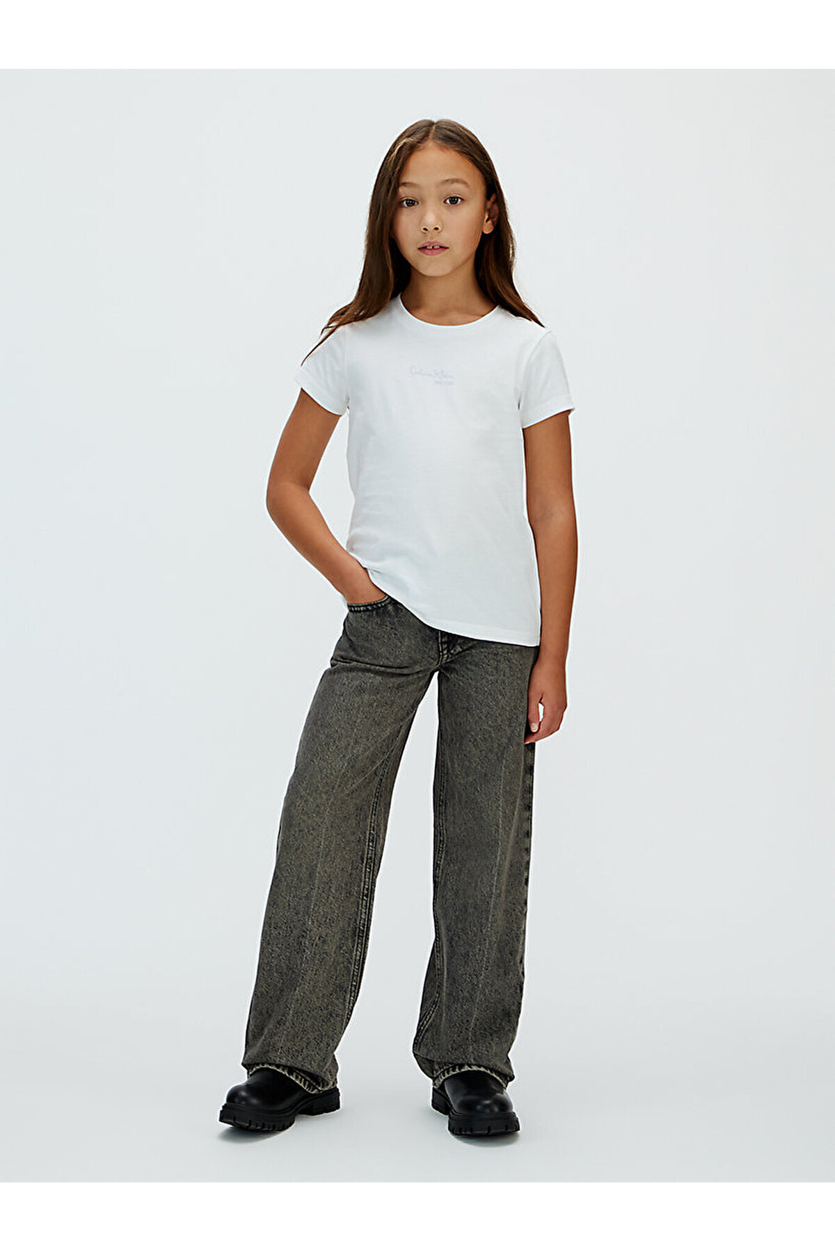 تیشرتزنانهCalvin Kleinسفید