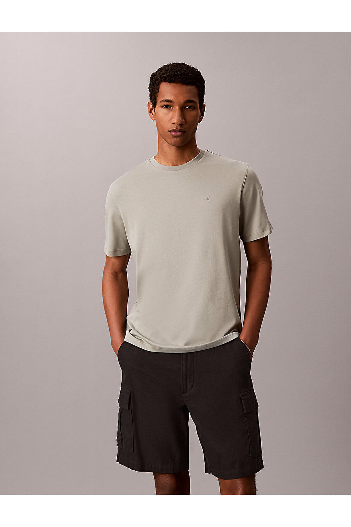 تیشرتزنانهCalvin Kleinخاکستری