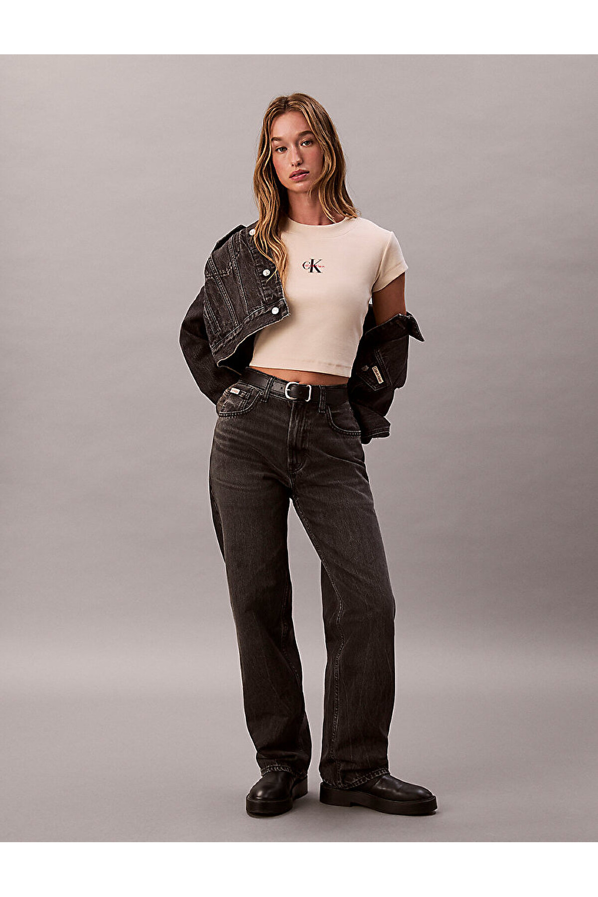 تیشرتزنانهCalvin Kleinرنگارنگ