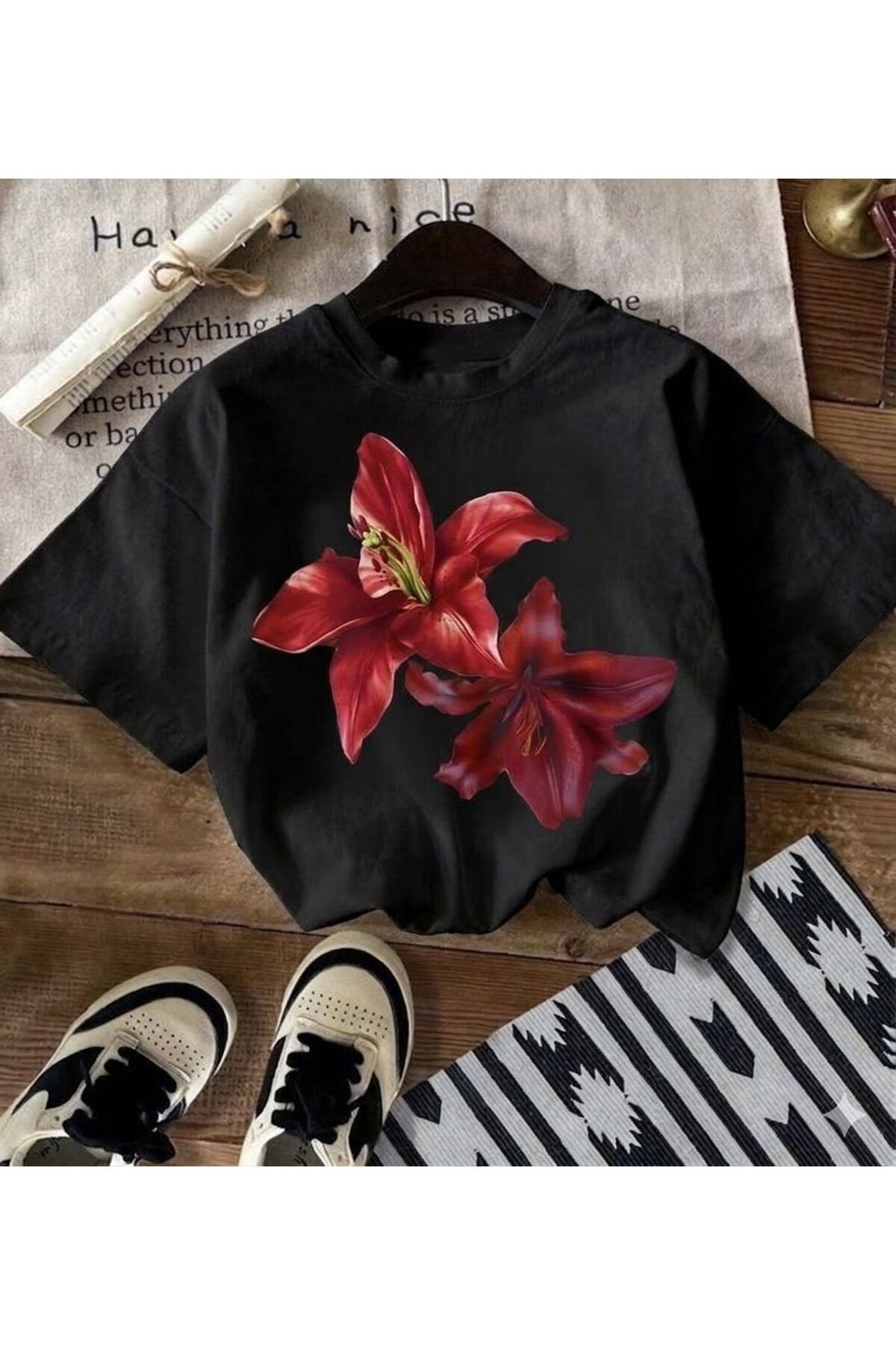 women's red lily floral printed sweatshirt
