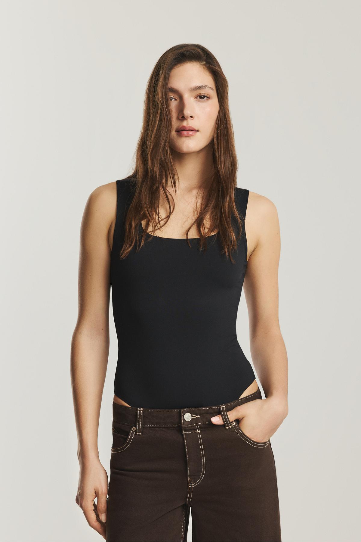 Strappy polyamide body