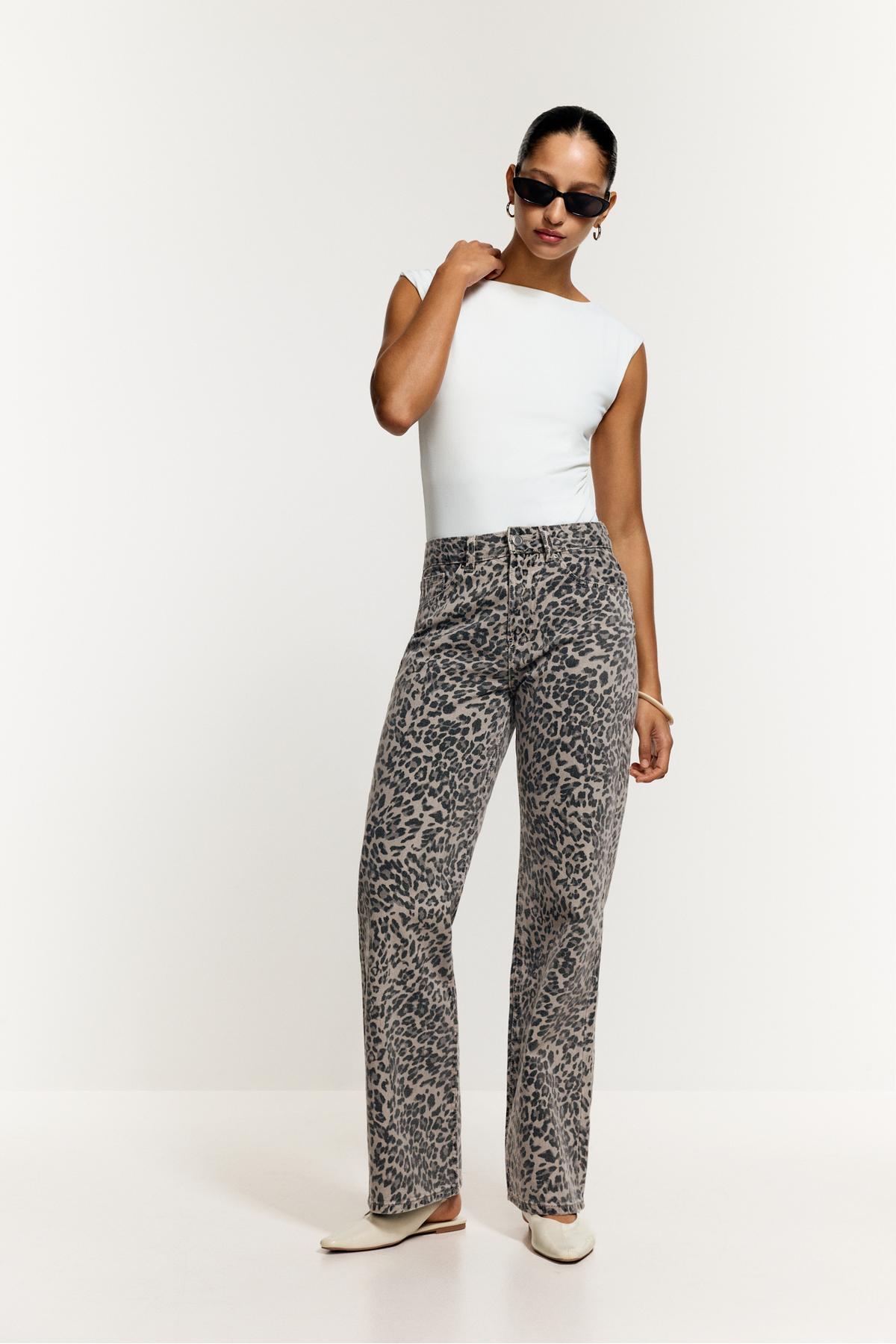 Slim wide patterned jean