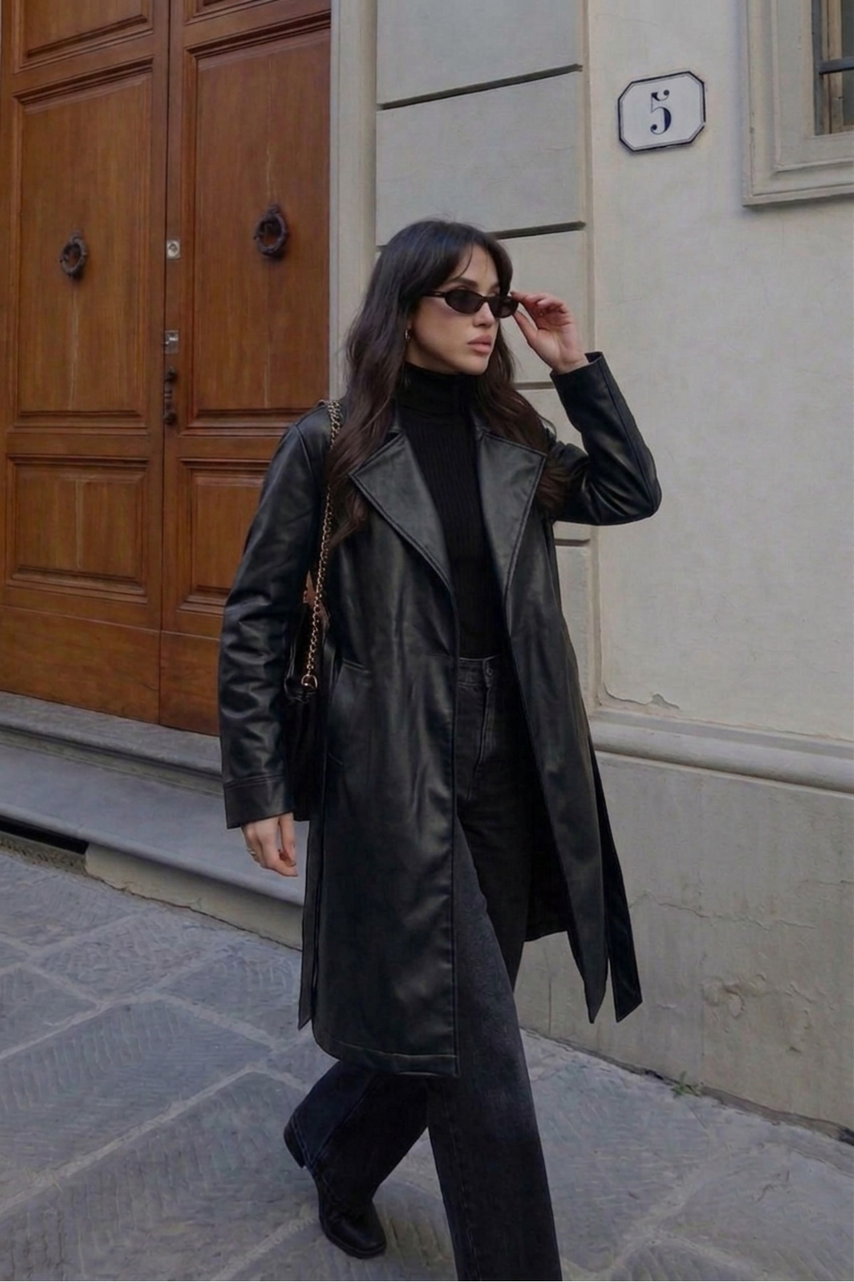 gm giyimarket Yeni Sezon Kadın Oversize Deri Trençkot görsel 4
