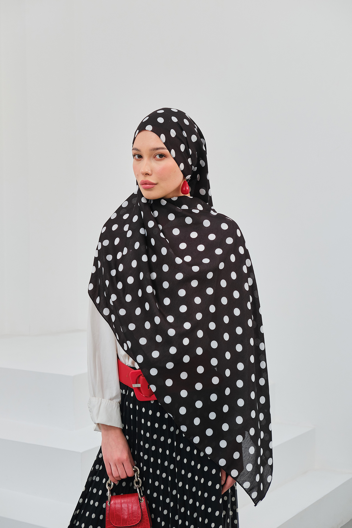 Polka Dot Patterned Cotton Soft Shawl Nostalgia Series Women's Polka Dot Shawl