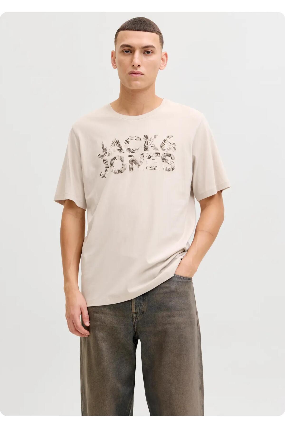 تی‌شرت آستین کوتاه یقه گرد مردانه جک اند جونز کد 12288536 جک اند جونز تی شرت Jack & Jones