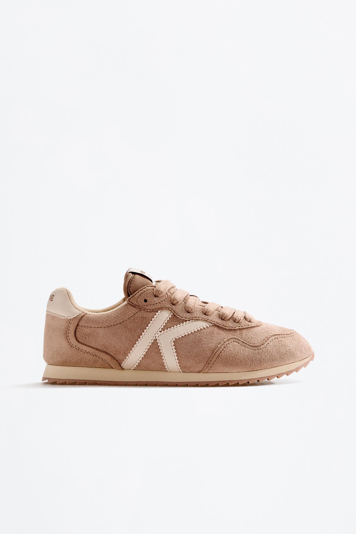 1_org_zoom اسنیکر Kelme LEFTIES لفتیز اورجینال - تصویر 1