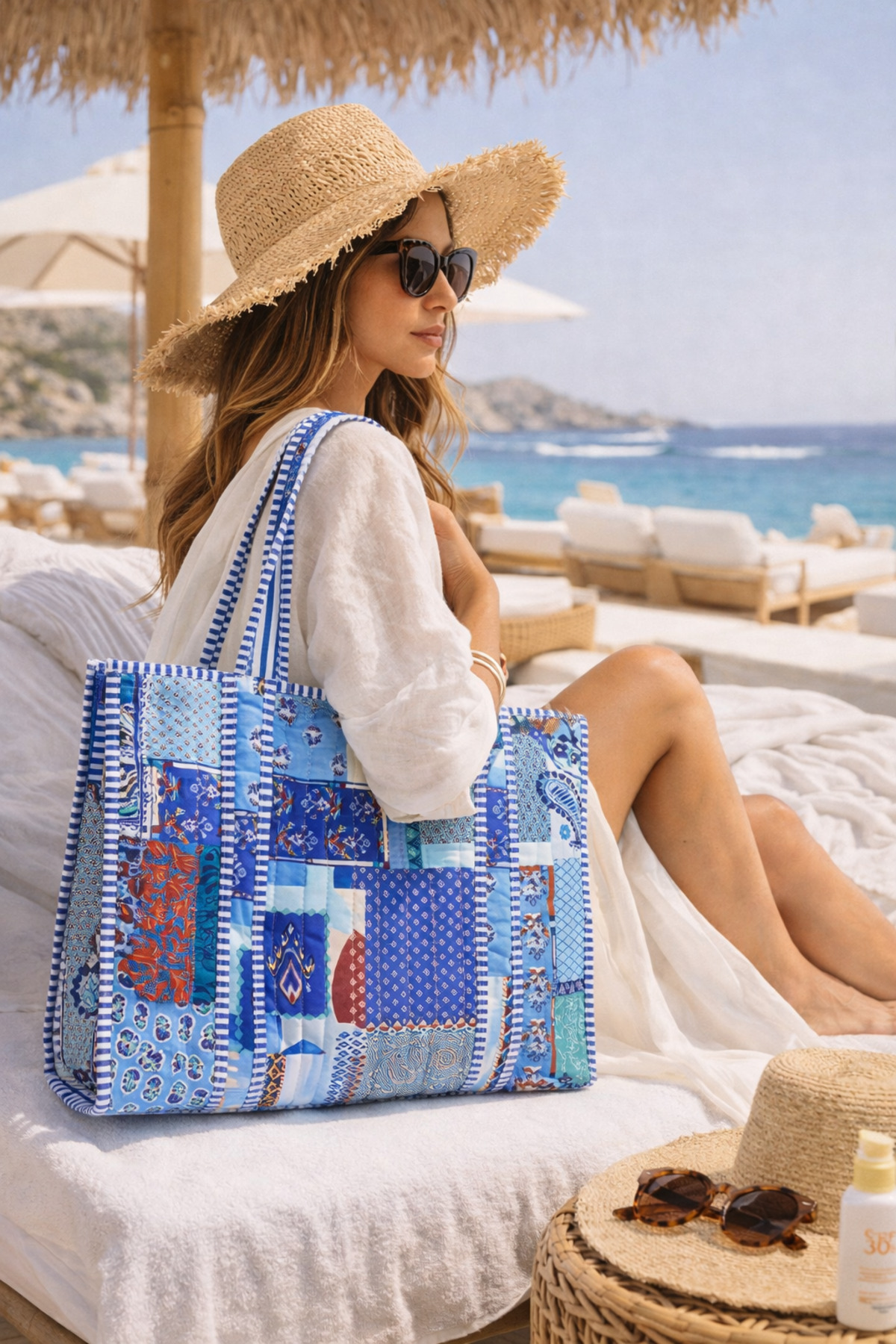 ICONE BAG Patch Baskılı Kapitoneli Plaj Çantası, İçi Çizgili Baskılı ve Cepli Shopper Çanta, Plaj Çantası görsel 7