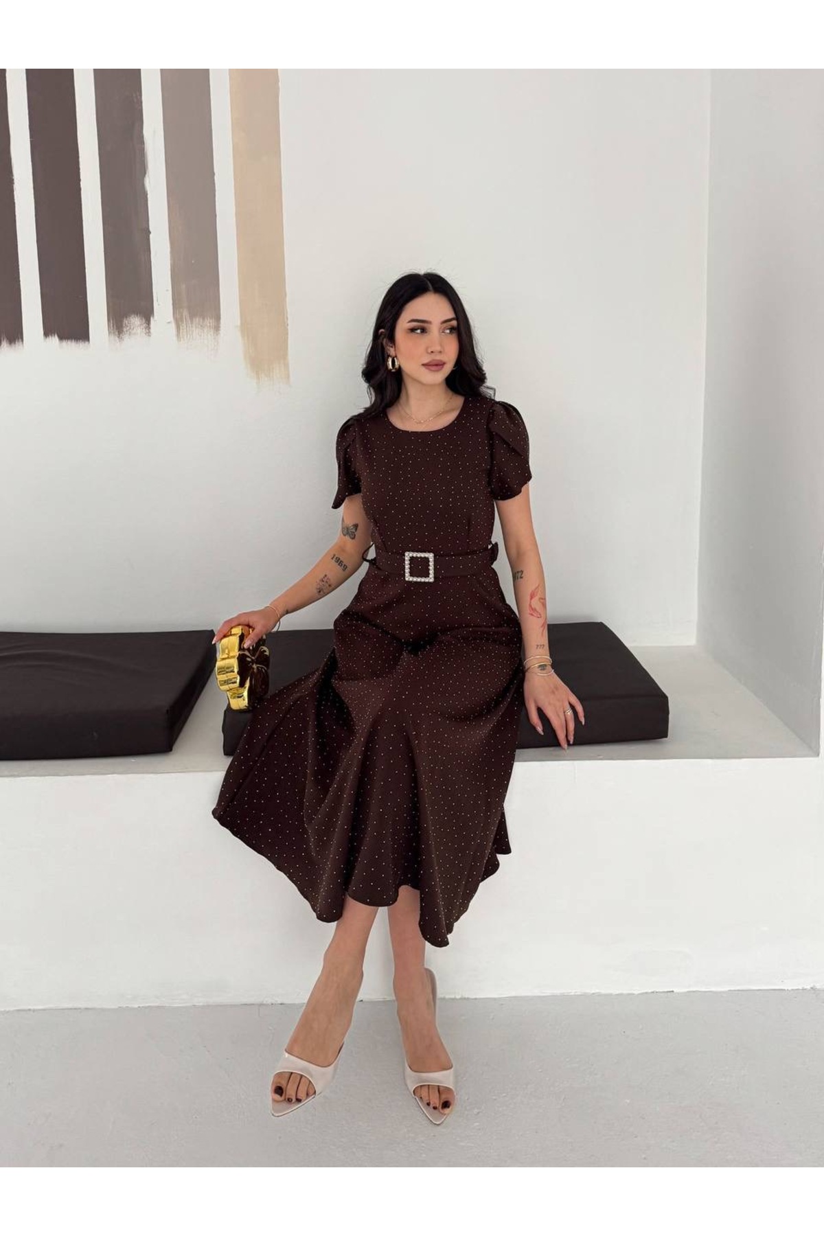 Kiki  Taşlı Kemer Detaylı Midi Elbise