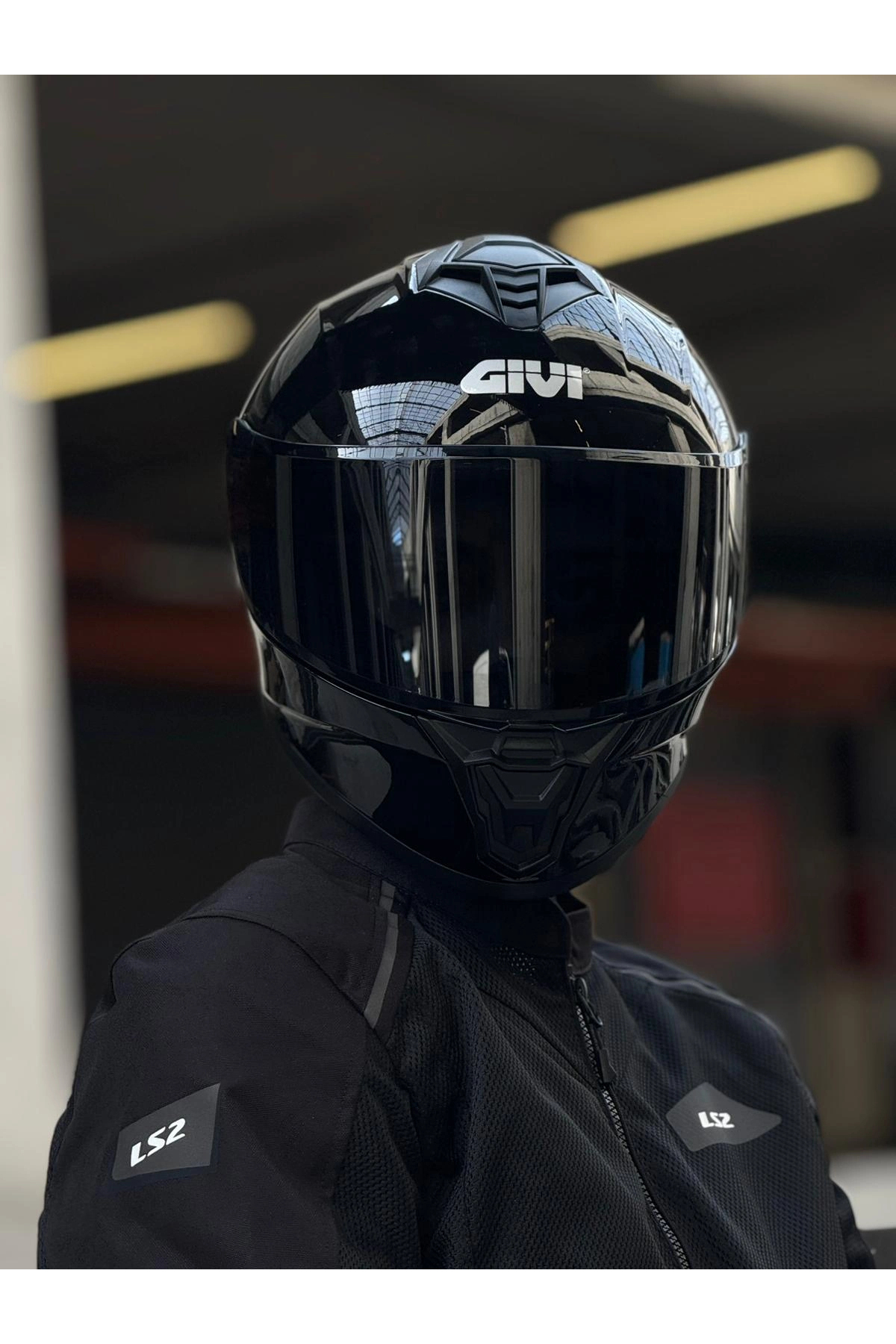 Givi 50.X SİYAH KASK (SİYAH VİZÖR)