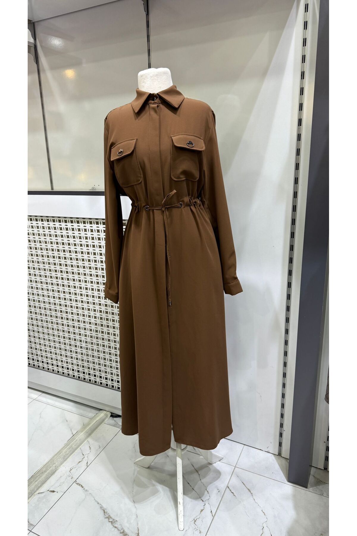 Yeni sezon Polo krep kumaş beli büzgülü tunik Kahverengi