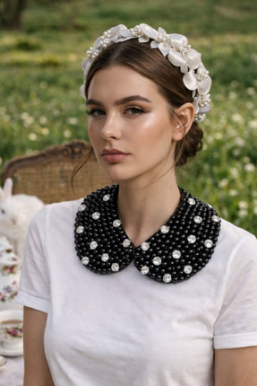 CROCUS DESIGN Siyah inci boncuklu bebe yaka kolye