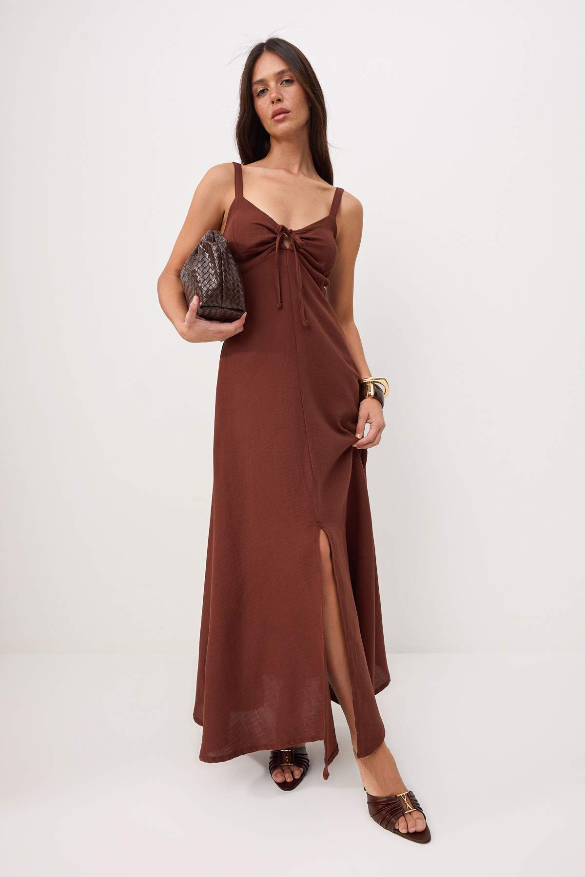 Trendyolmilla  Açık Kahverengi Ketensel Çapraz Sırt Askılı Maxi Dokuma Elbise TWOSS26EL00664 - Görsel 2