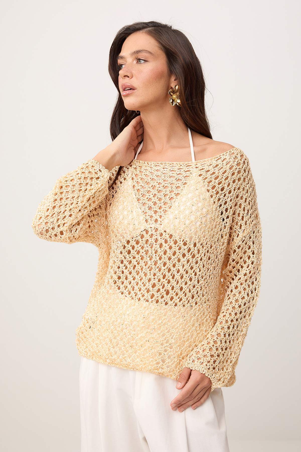 Trendyolmilla  Altın Payetli İplik Ajurlu Kayık Yaka Triko Kazak TWOSS26KZ00005 - Görsel 2